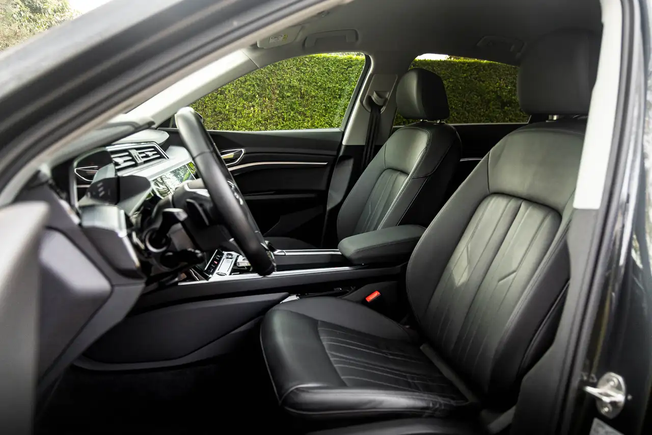 Audi e-tron - 6