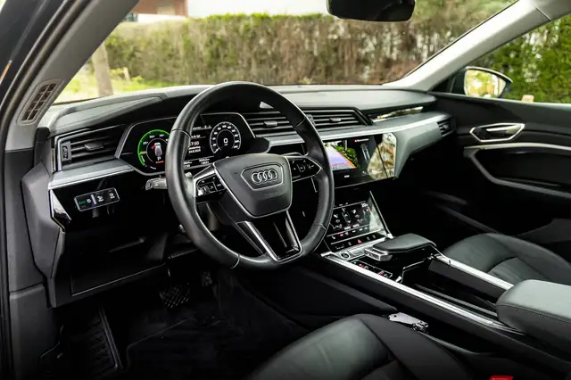 Audi E-Tron view 4