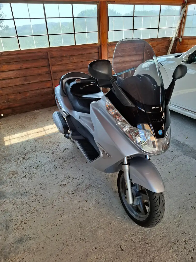 Piaggio X 8 200 cc Gris - 1