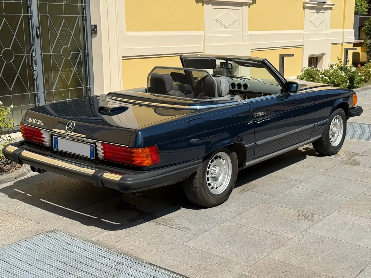 Mercedes-Benz SL 380 Roadster Cabrio R107 ASI e CRS, foto 5