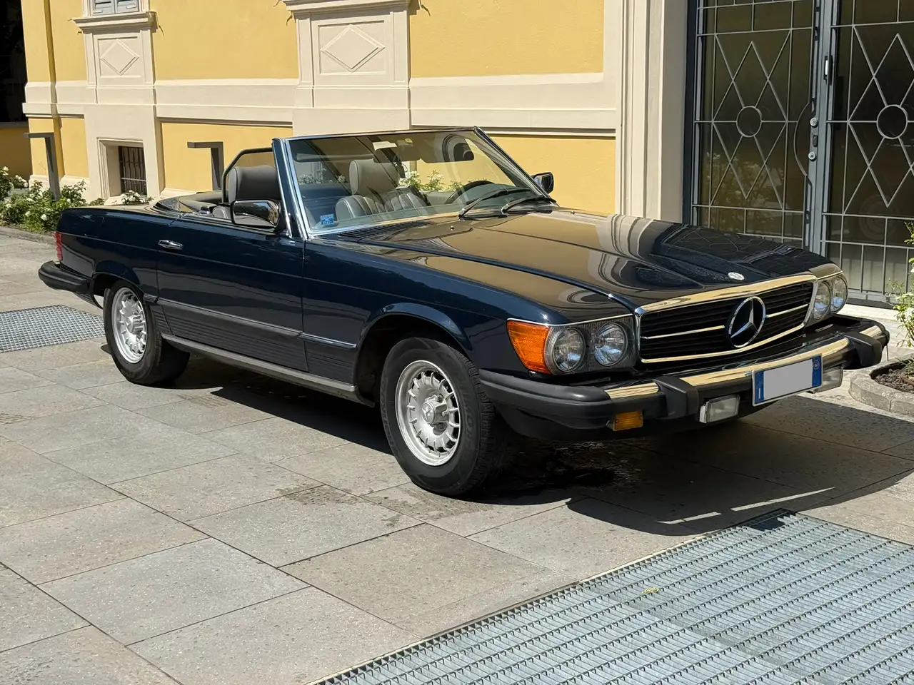 Mercedes-Benz SL 380 Roadster Cabrio R107 ASI e CRS, foto 2