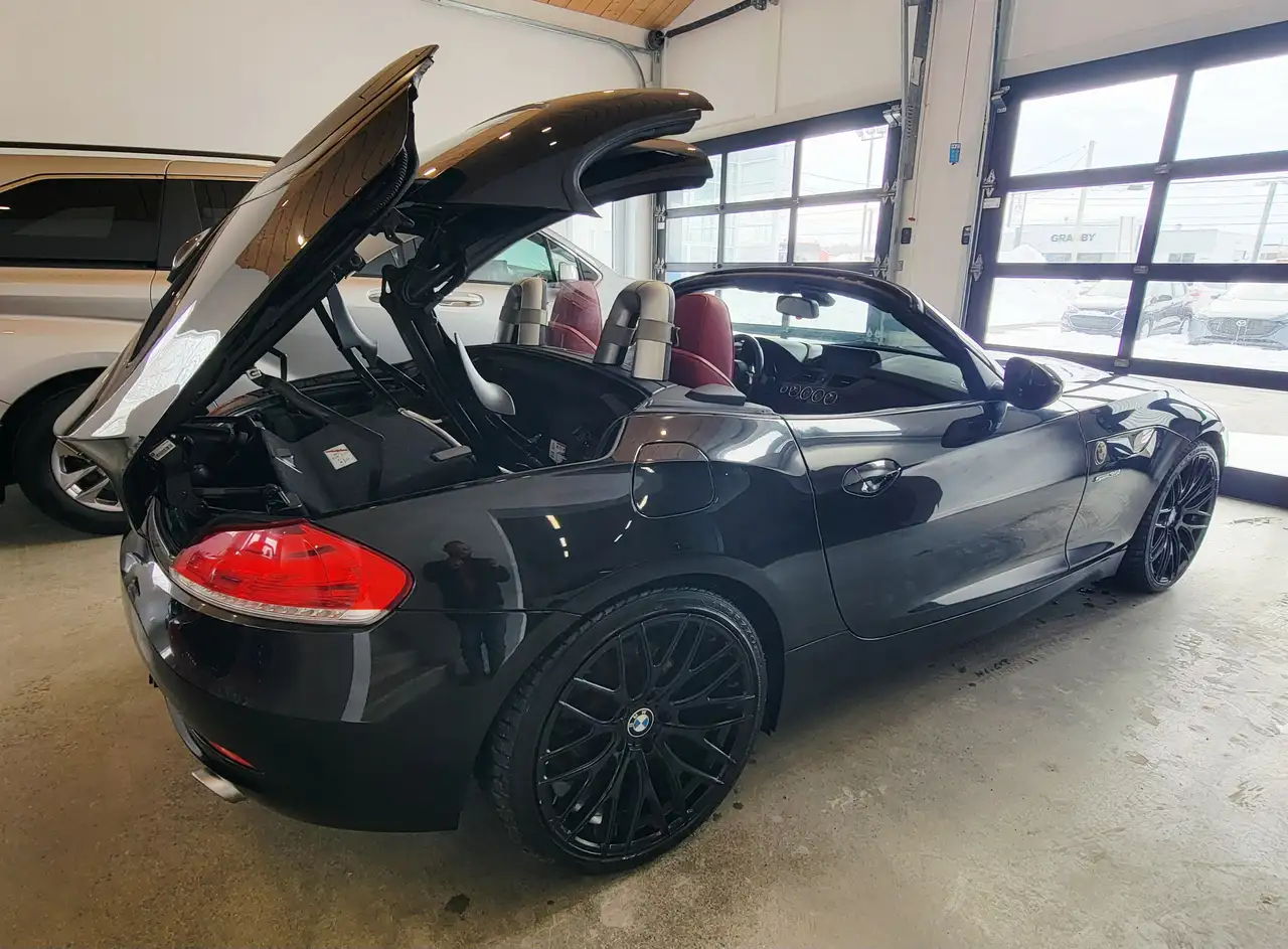 BMW Z4 снимка BMW Z4