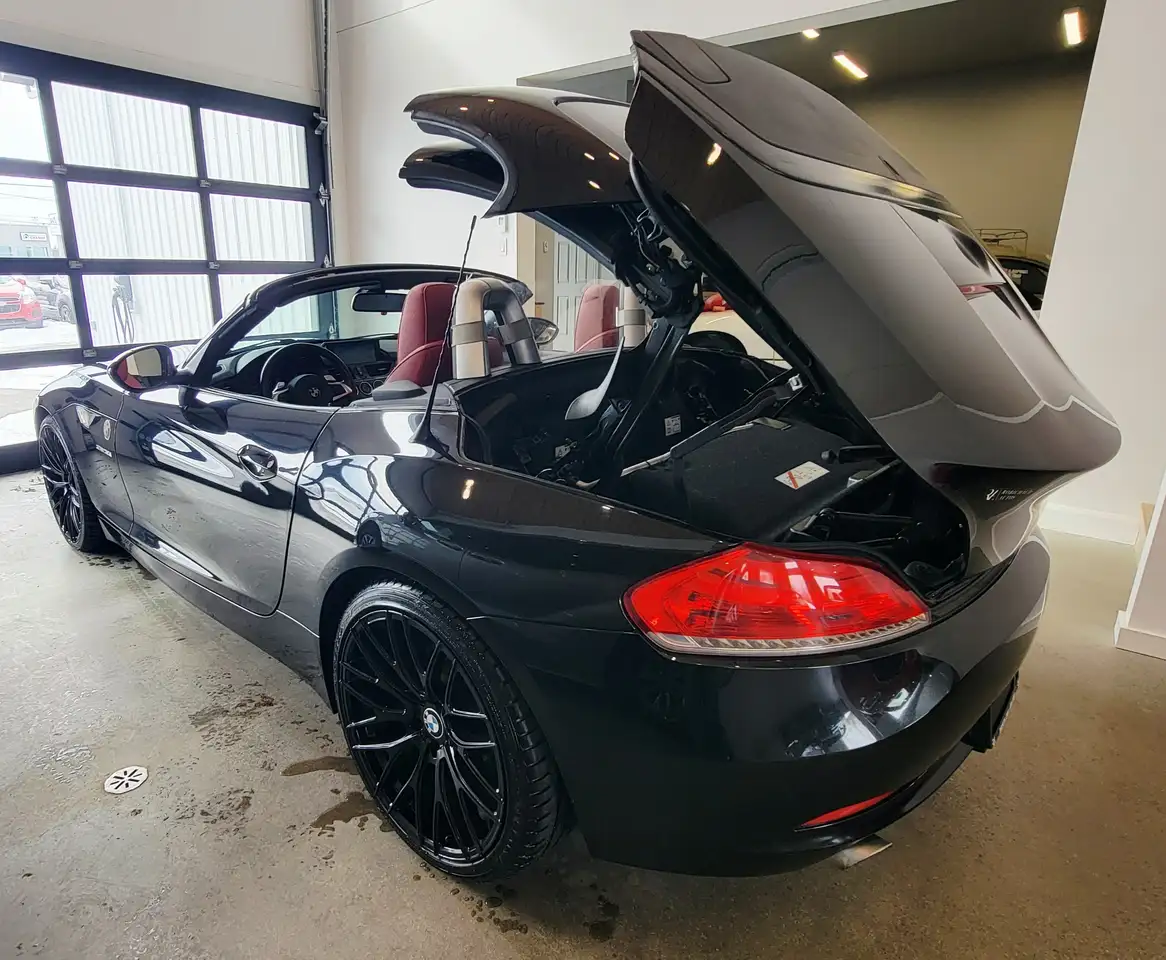 BMW Z4 снимка BMW Z4
