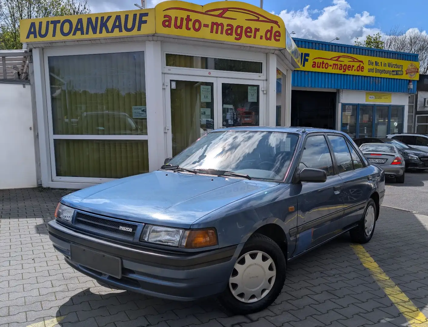 Mazda 323 1.6i GLX*1.Hand*Automatik*Schiebedach*TüvNeu Blau - 1