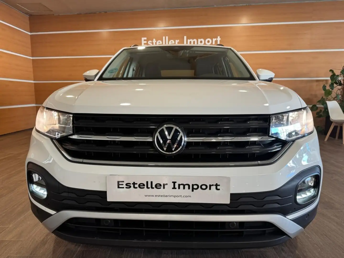Volkswagen T-Cross 1.0 TSI Advance Blanco - 2