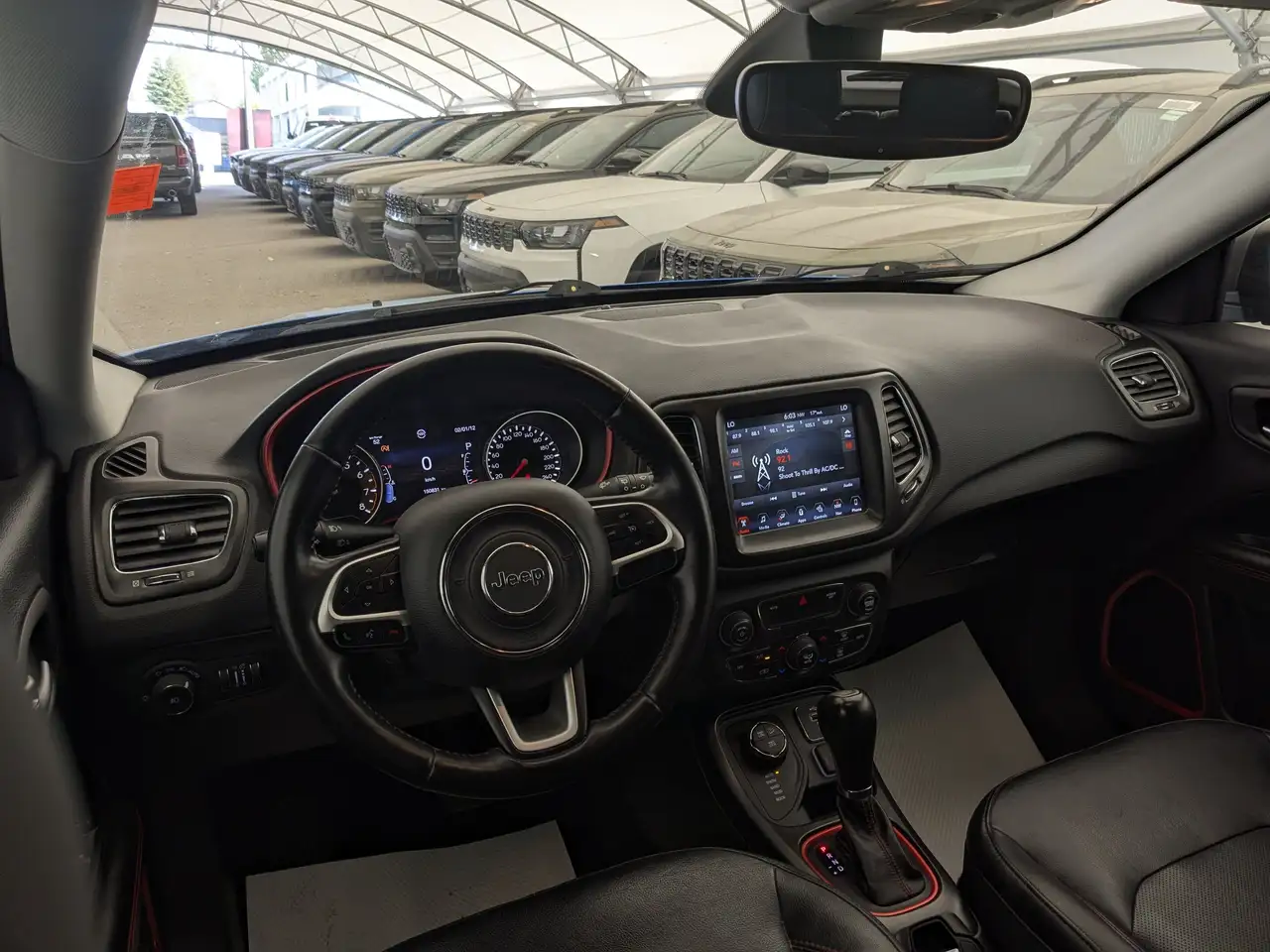 Jeep Compass photo Jeep Compass
