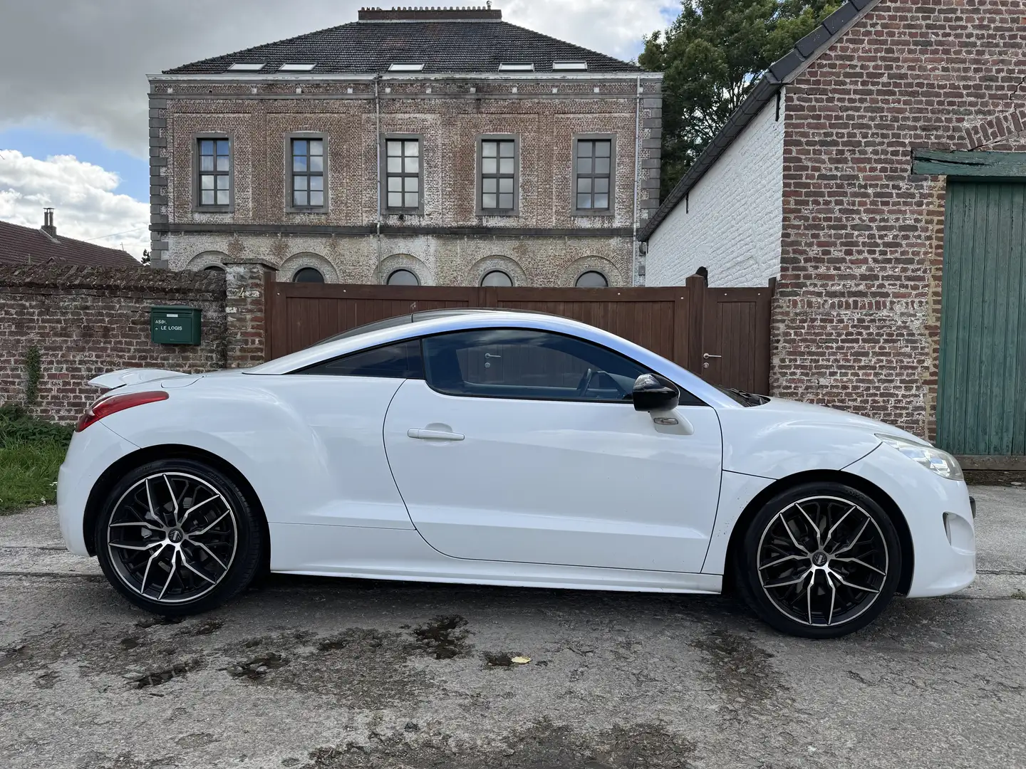 Peugeot RCZ 2.0 HDi FAP *marchand/Export* Blanc - 2
