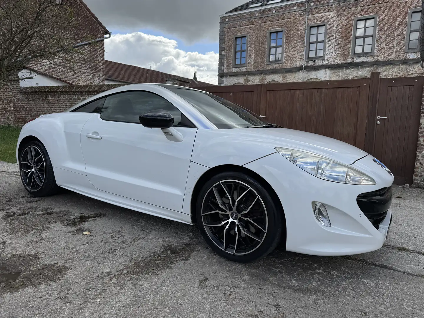 Peugeot RCZ 2.0 HDi FAP *marchand/Export* Blanc - 1