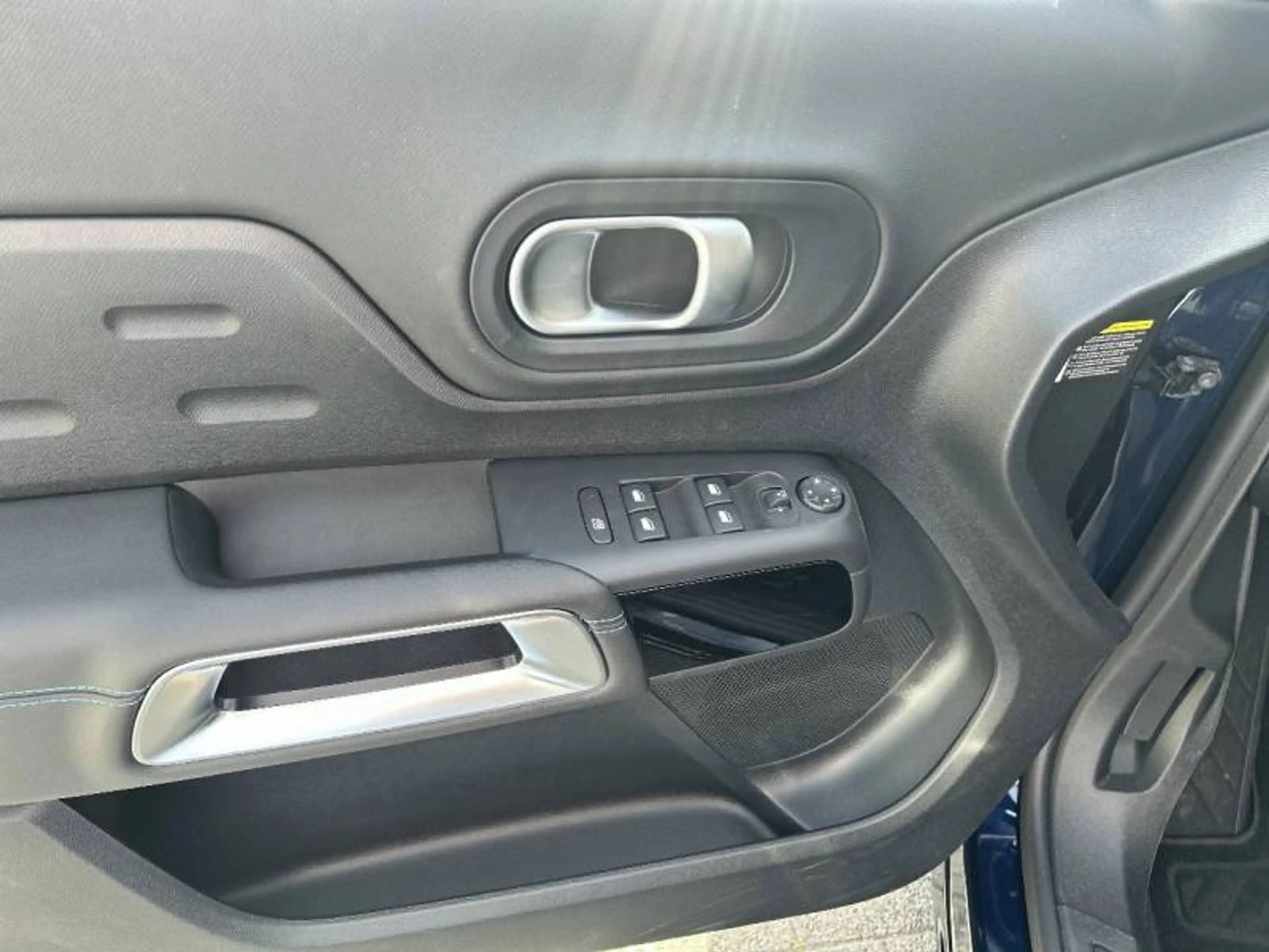 Citroen C5 Aircross 1 Hybrid 136 ë-DCS6 PLUS — photo 13