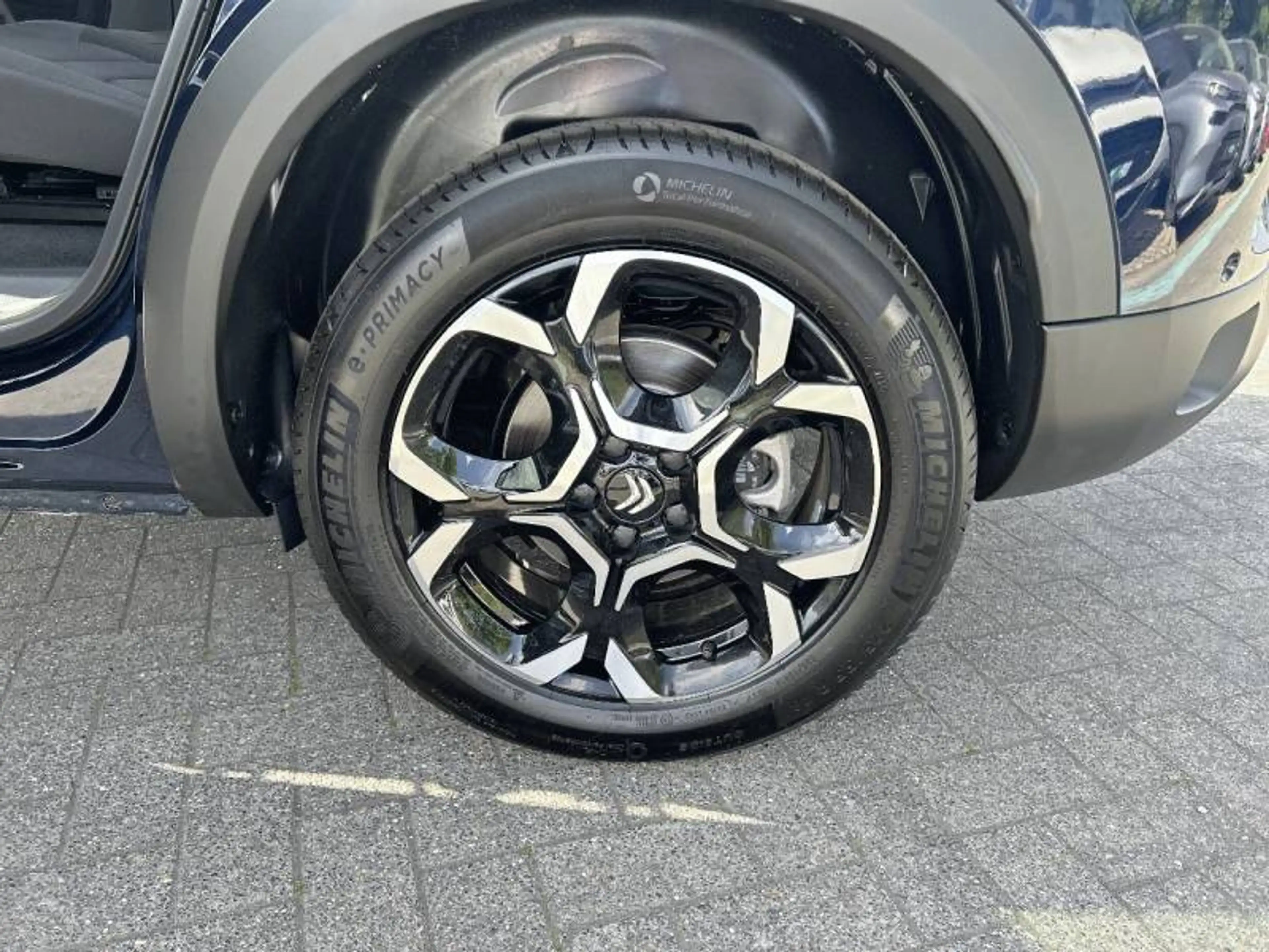 Citroen C5 Aircross 1 Hybrid 136 ë-DCS6 PLUS — photo 11