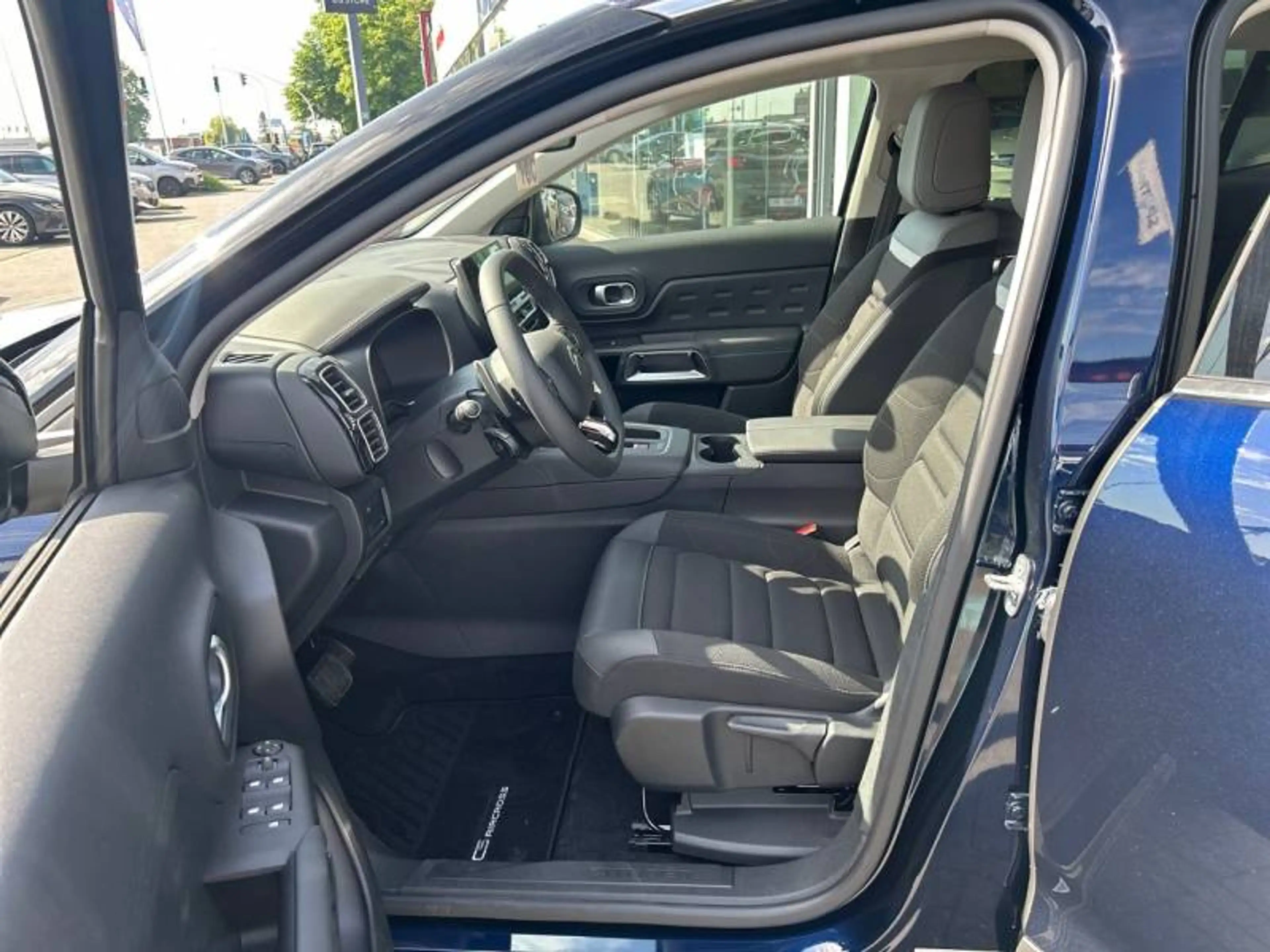 Citroen C5 Aircross 1 Hybrid 136 ë-DCS6 PLUS — photo 9