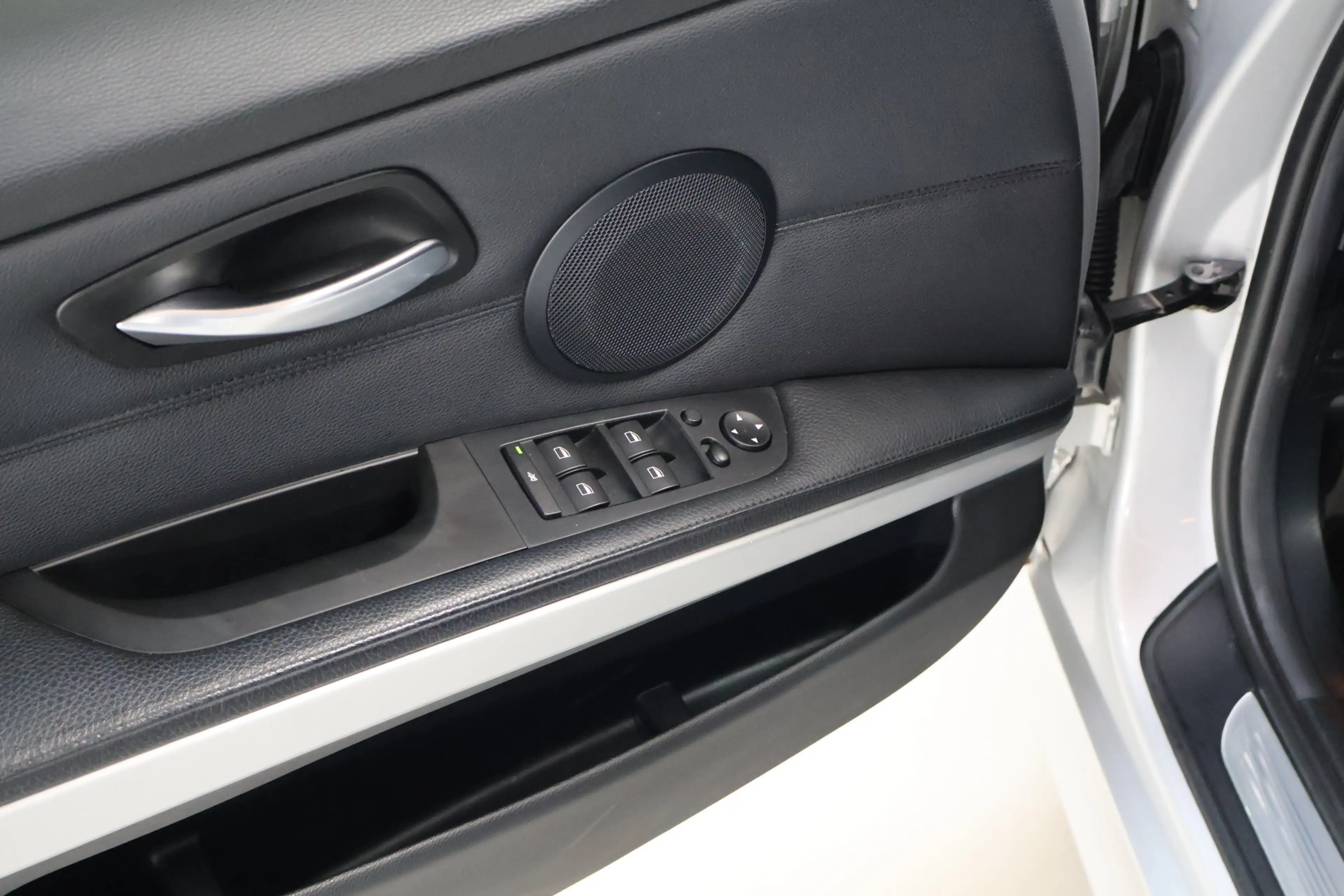 BMW 325 3-serie Touring 325xi M-Sport | NL-Auto | 100% Dea — photo 20