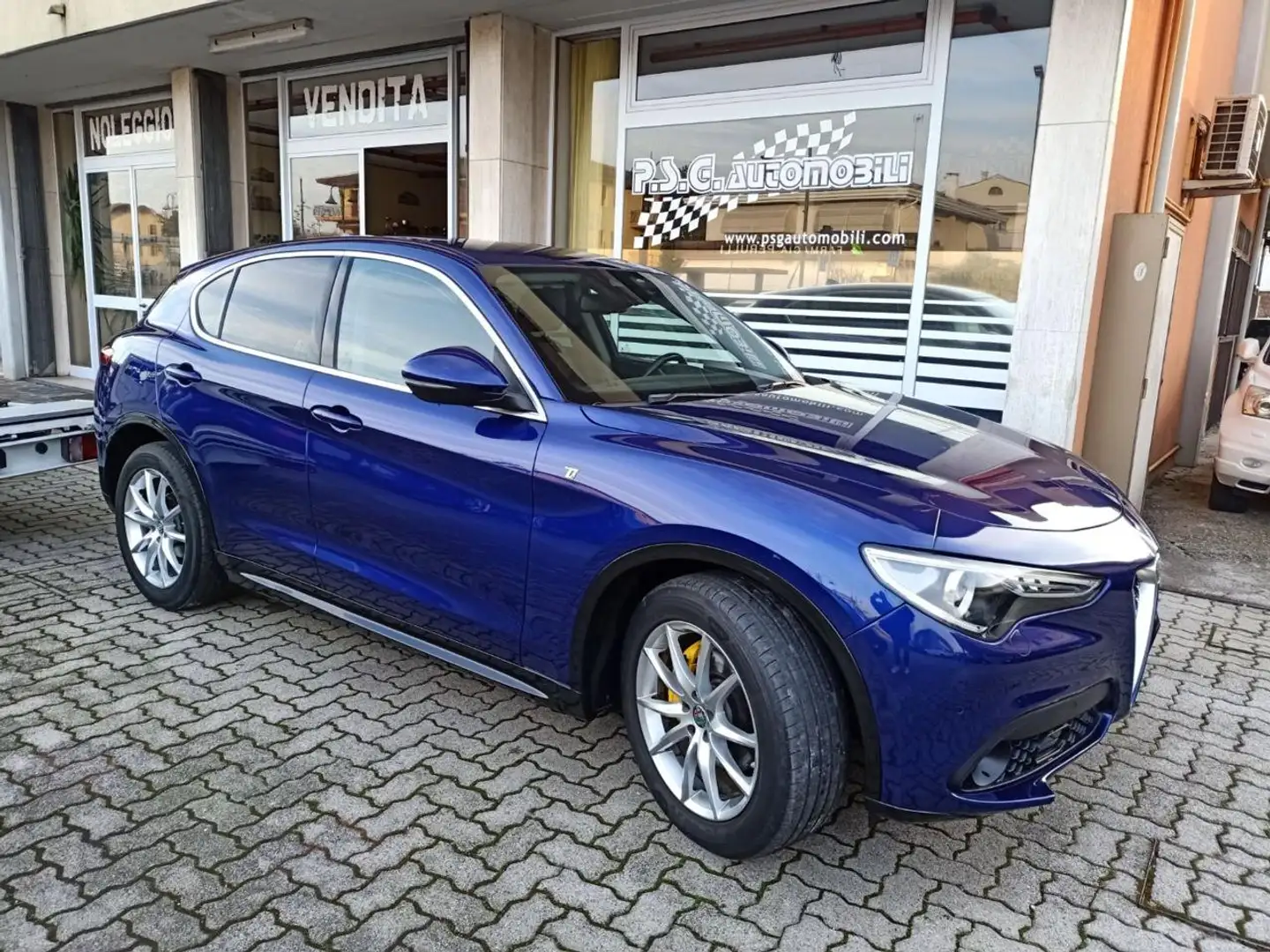 Alfa Romeo Stelvio 2.2 Turbodiesel 210 CV AT8 Q4 Ti Blu/Azzurro - 1