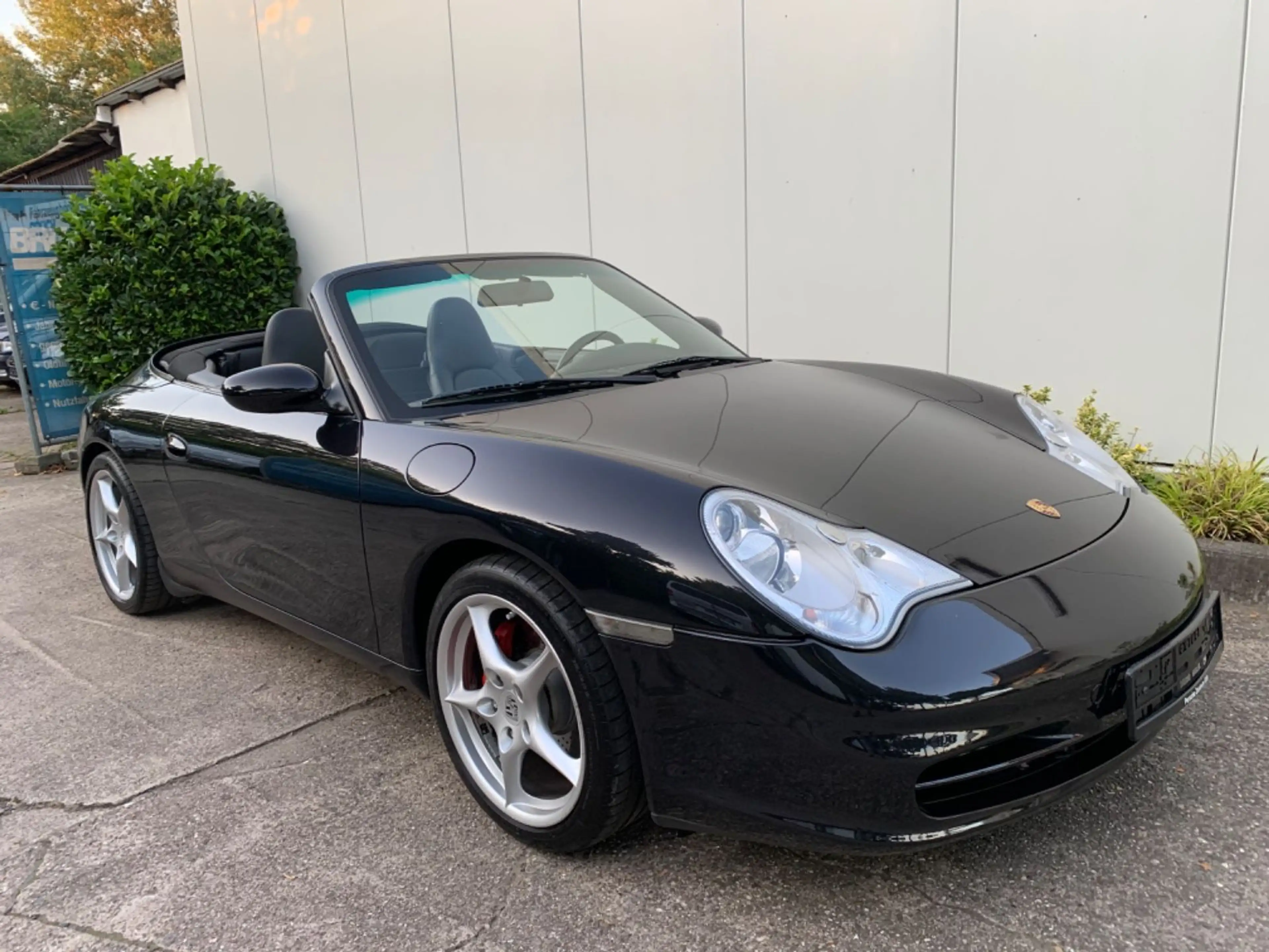 Porsche 996 Carrera Cabrio Navi, Klappe, sehr guter Zustand!