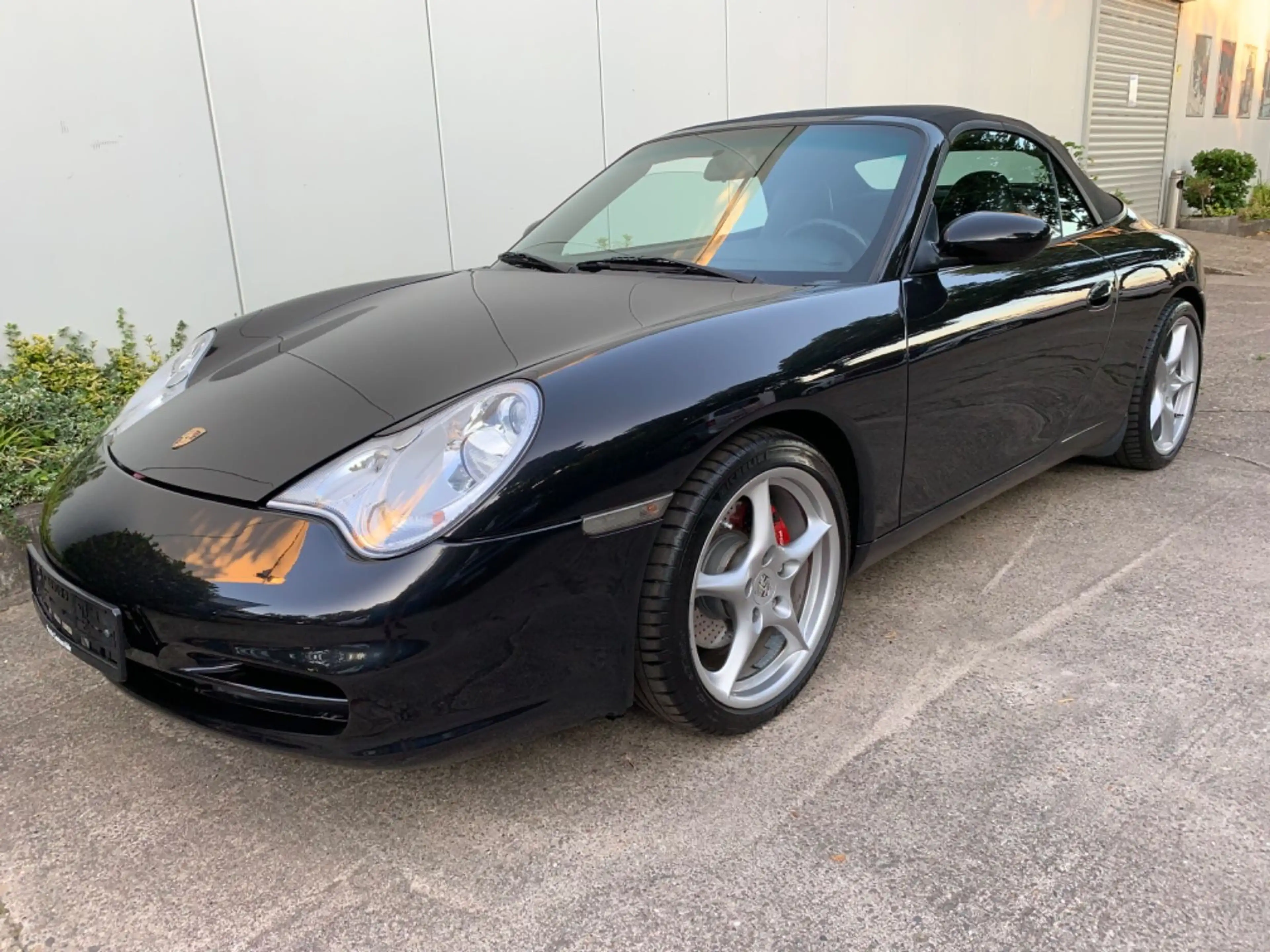 Porsche 996 Carrera Cabrio Navi, Klappe, sehr guter Zustand! — photo 4
