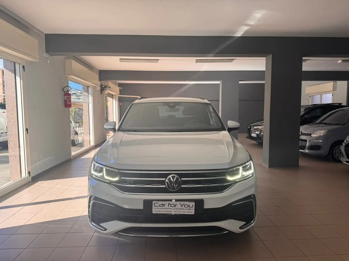 Volkswagen Tiguan Tiguan 2.0 tdi R-Line BM 4motion dsg Blanc - 1
