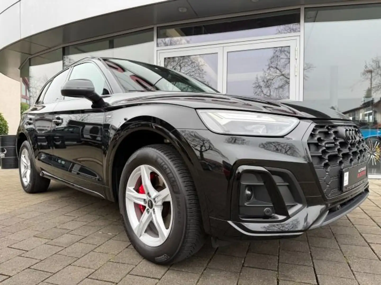 Audi Q5 S-Line 40 TDI quattro S tronic LED Soundystem Schwarz - 2