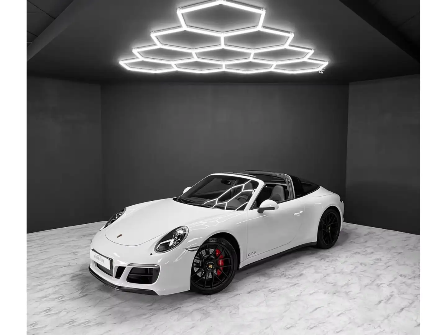 Porsche 911 991 Targa 4 GTS - APPROVED 2027 Blanc - 1