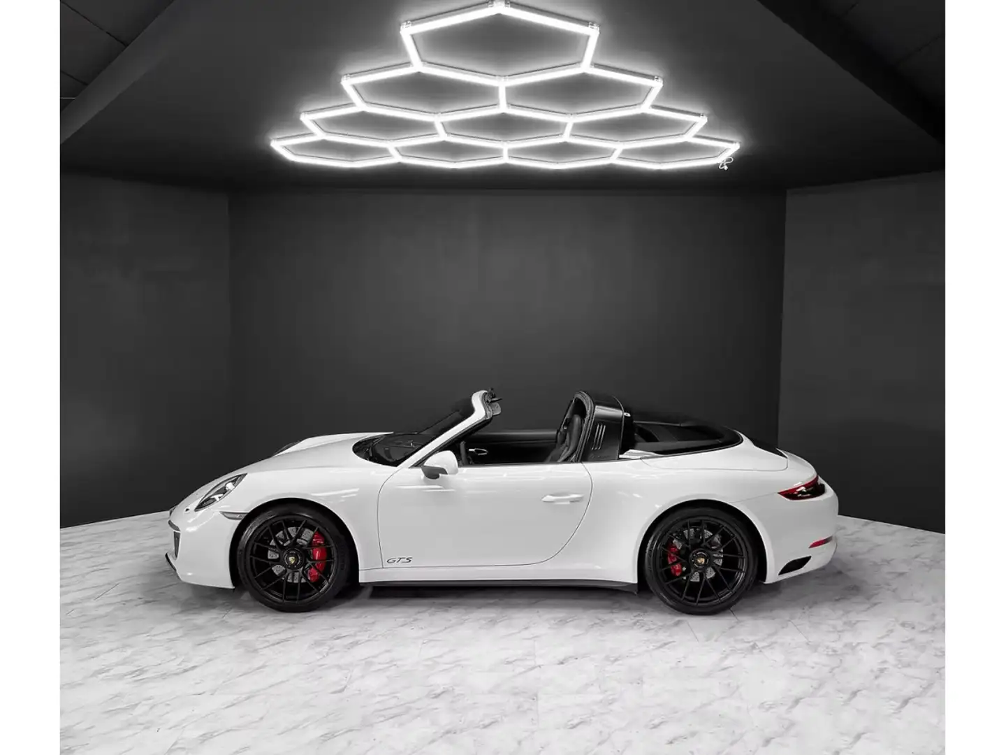 Porsche 911 991 Targa 4 GTS - APPROVED 2027 Blanc - 2
