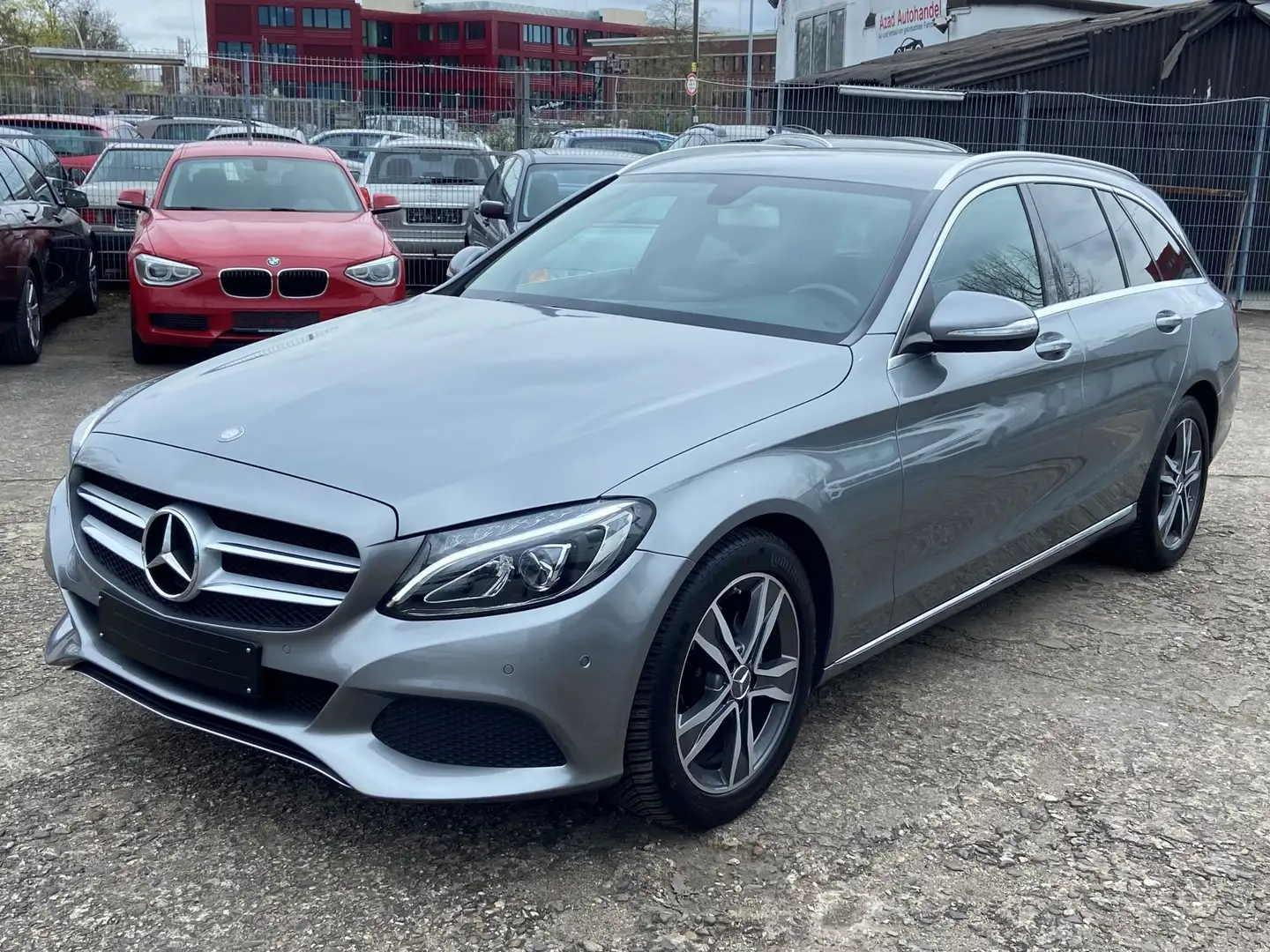Mercedes-Benz C 180 T Avantgarde Aut. / LED/ Navigation/Top gepflegt Gris - 1