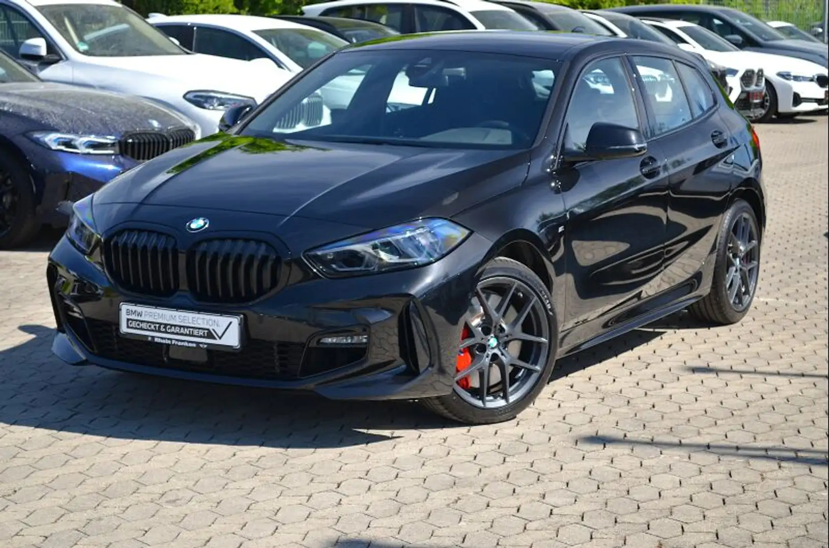 BMW 116 i M Sport Pro LiveCptProf.Ad.LED.Harm/Kardon Black - 2