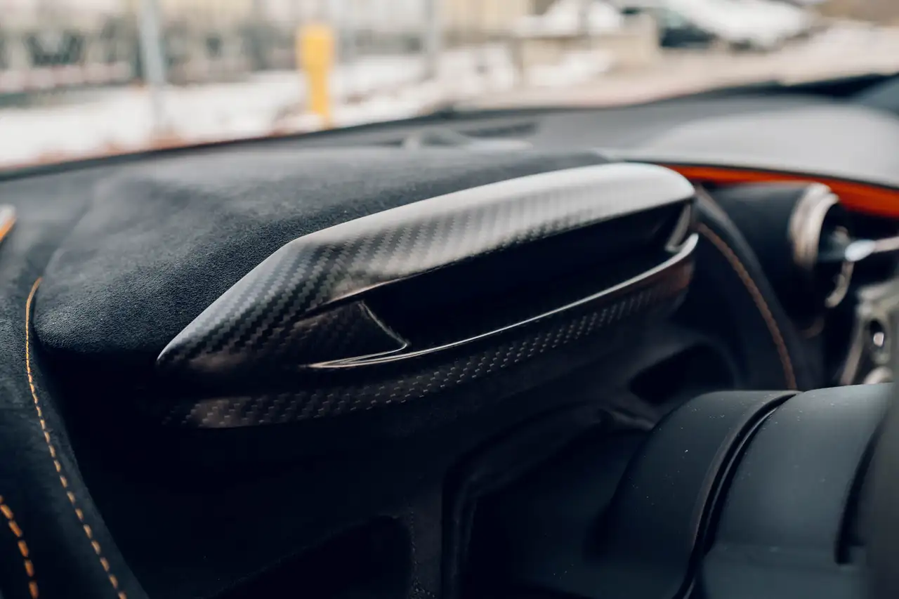 McLaren 720S снимка McLaren 720S