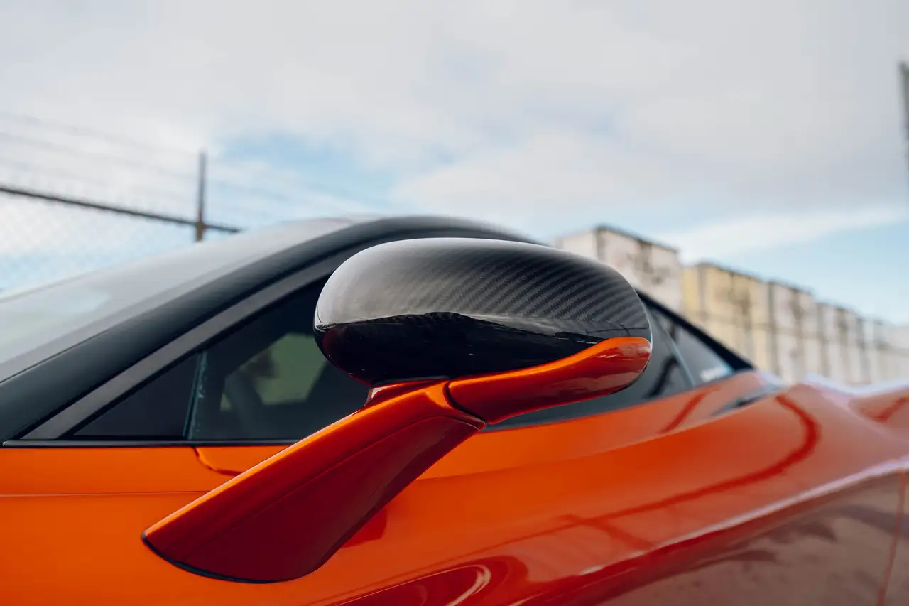 McLaren 720S снимка McLaren 720S