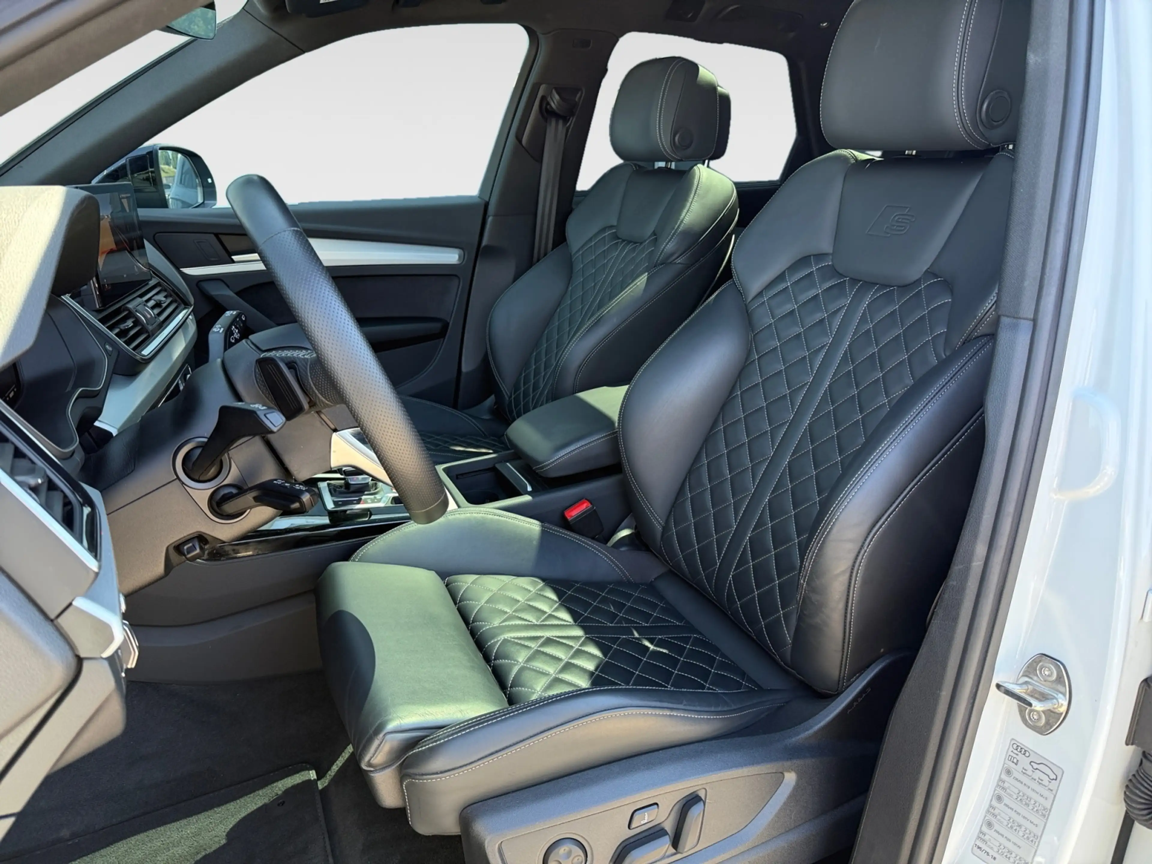 Audi SQ5 3.0 TDI quattro ACC AHK SHZ Navi Pano Matrix-LED — photo 8