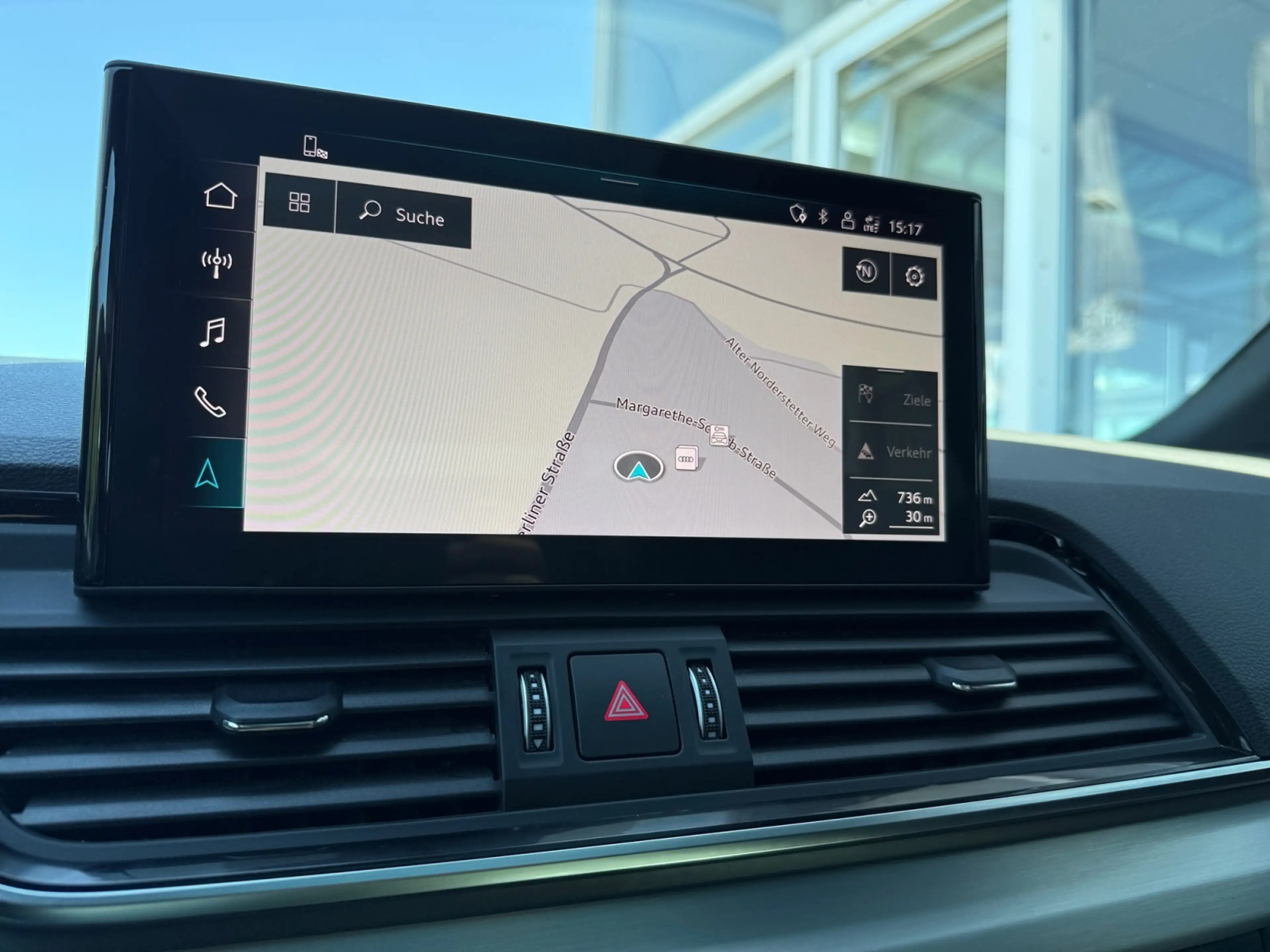 Audi SQ5 3.0 TDI quattro ACC AHK SHZ Navi Pano Matrix-LED — photo 14