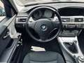 BMW 320 i*XENON*NAVI*PANORAMA*SHZ*PDC*TÜV 09.2027 Schwarz - thumbnail 8