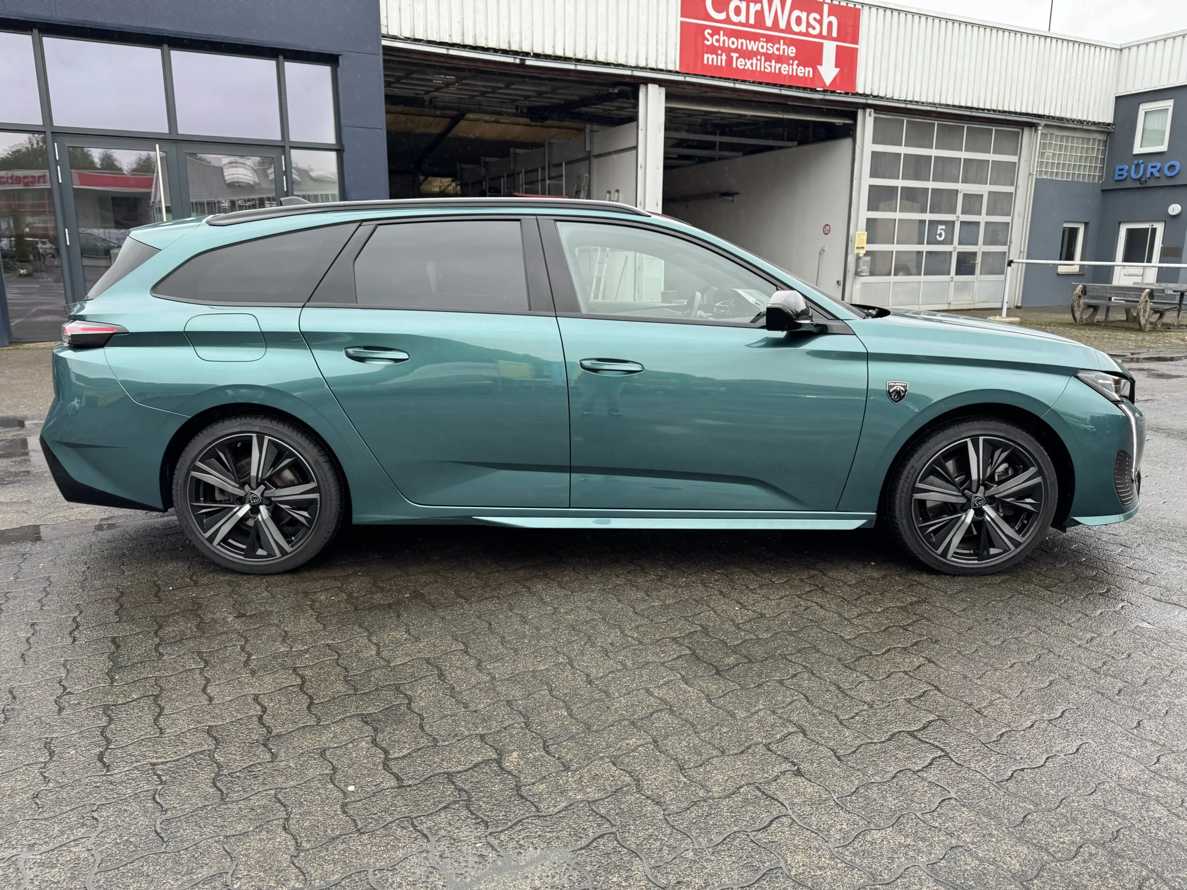 Peugeot 308 GT Pack Plug-in Hybrid 180PS | Schiebedach | Anhängerkupplung abnehmbar | Navigation — photo 5