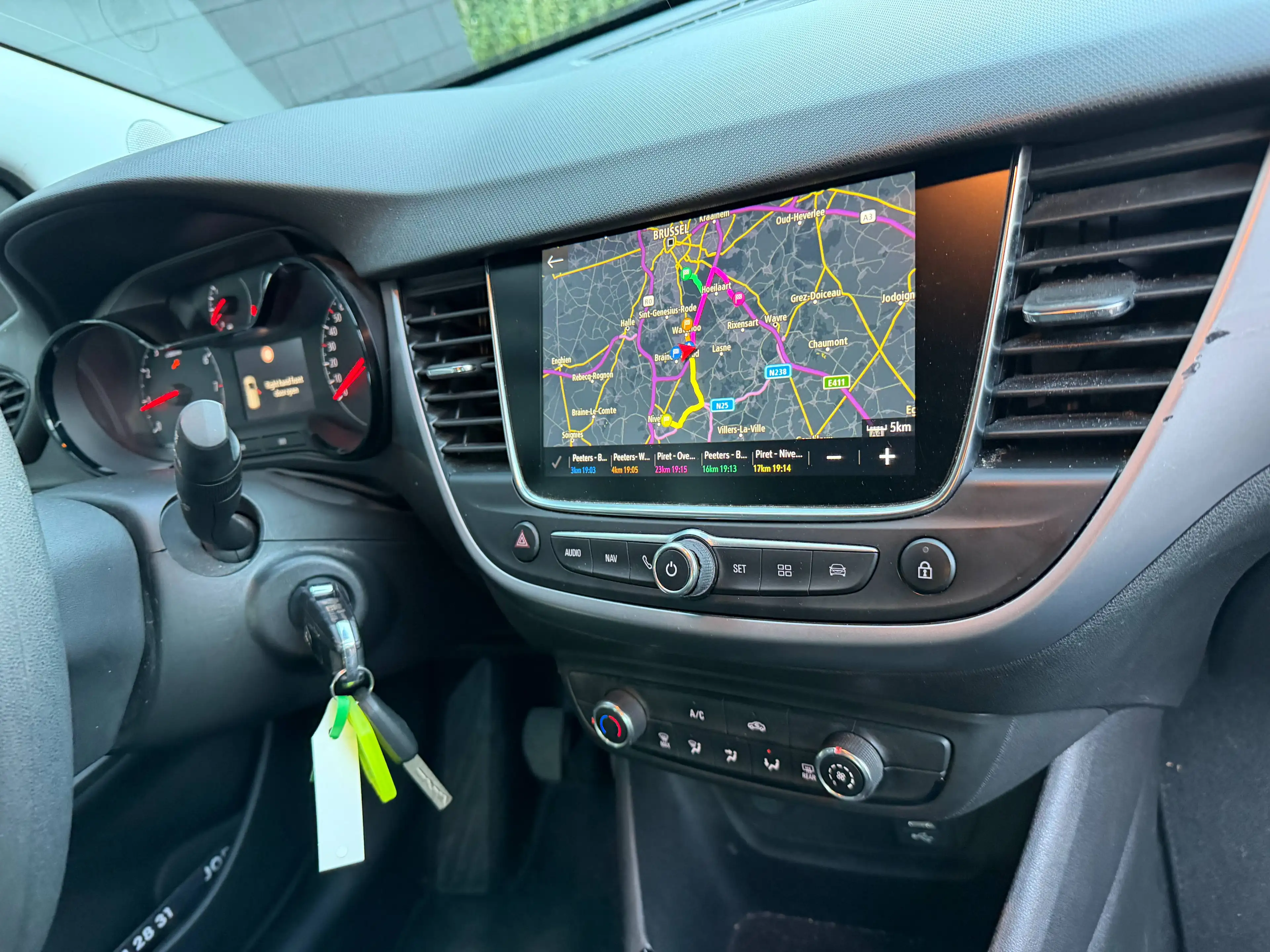 Opel Crossland X 1.2+AIRCO+NAVI+JANTES+EURO 6D — photo 10