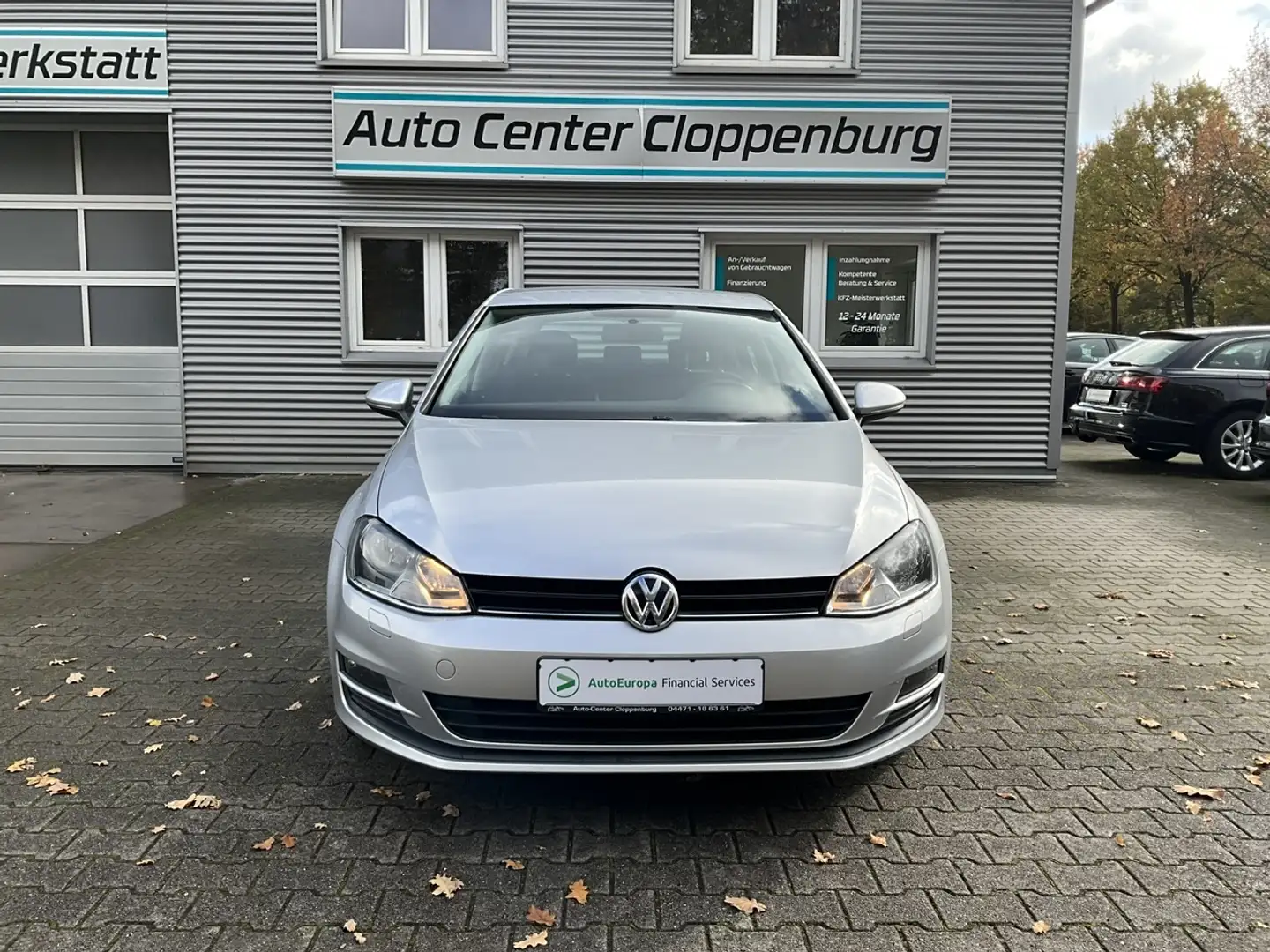 Volkswagen Golf 1.6 TDI Trendline Grijs - 2