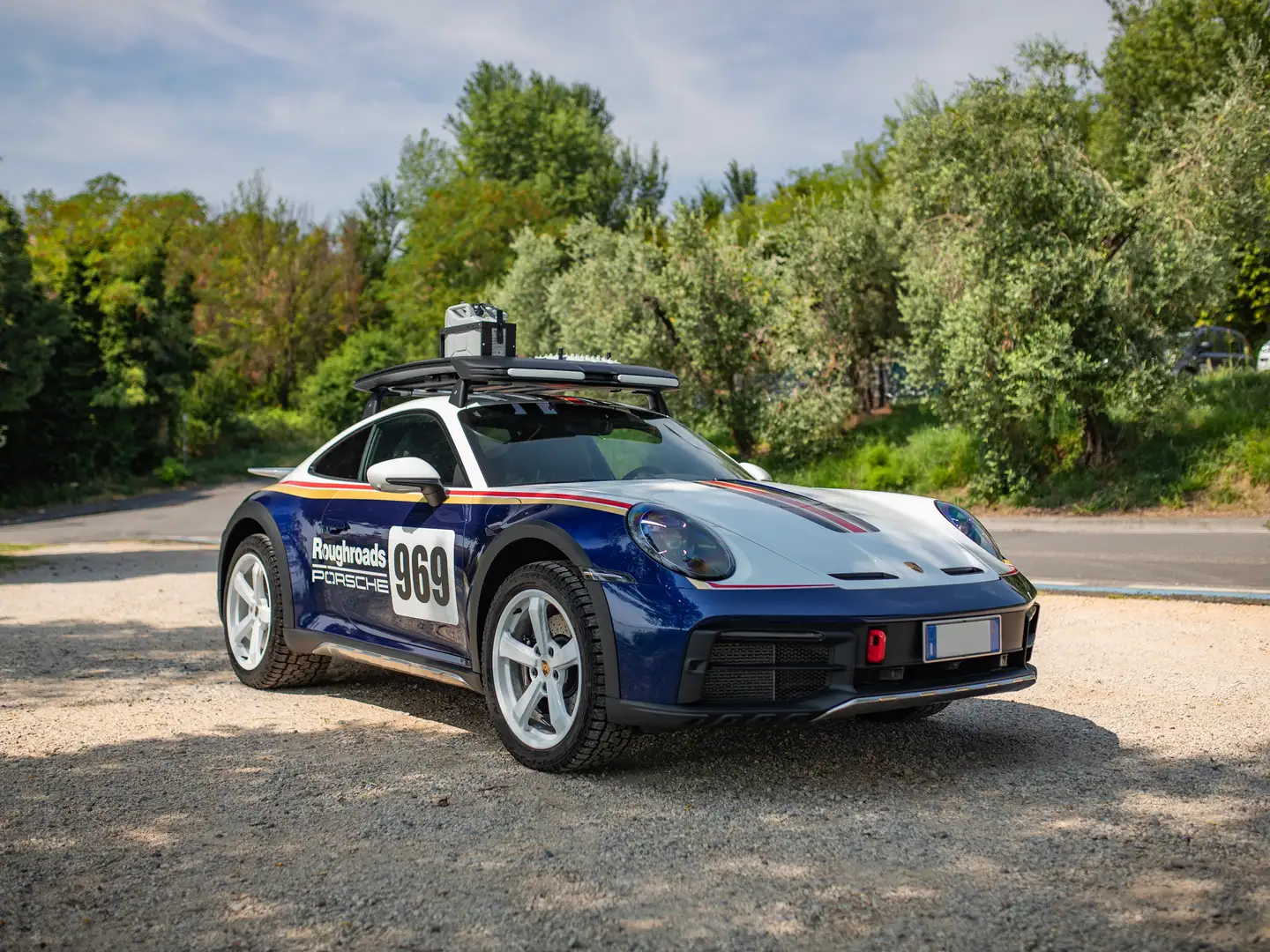 Porsche 911 (992) Dakar 1 of 2500 Albastru - 1