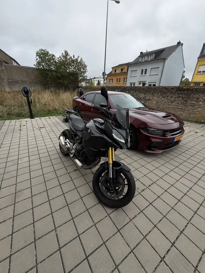 BMW F 900 XR