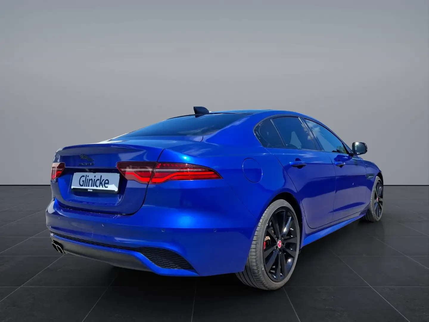 Jaguar XE D200 R-Dynamic SE AWD Black Pack Fzg foliert Noir - 2