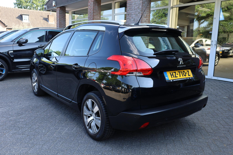 Peugeot 2008 1.2 PureTech Allure Pack Premium Plus NAVI CRUISE — photo 25