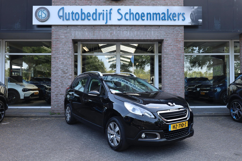 Peugeot 2008 1.2 PureTech Allure Pack Premium Plus NAVI CRUISE — photo 27