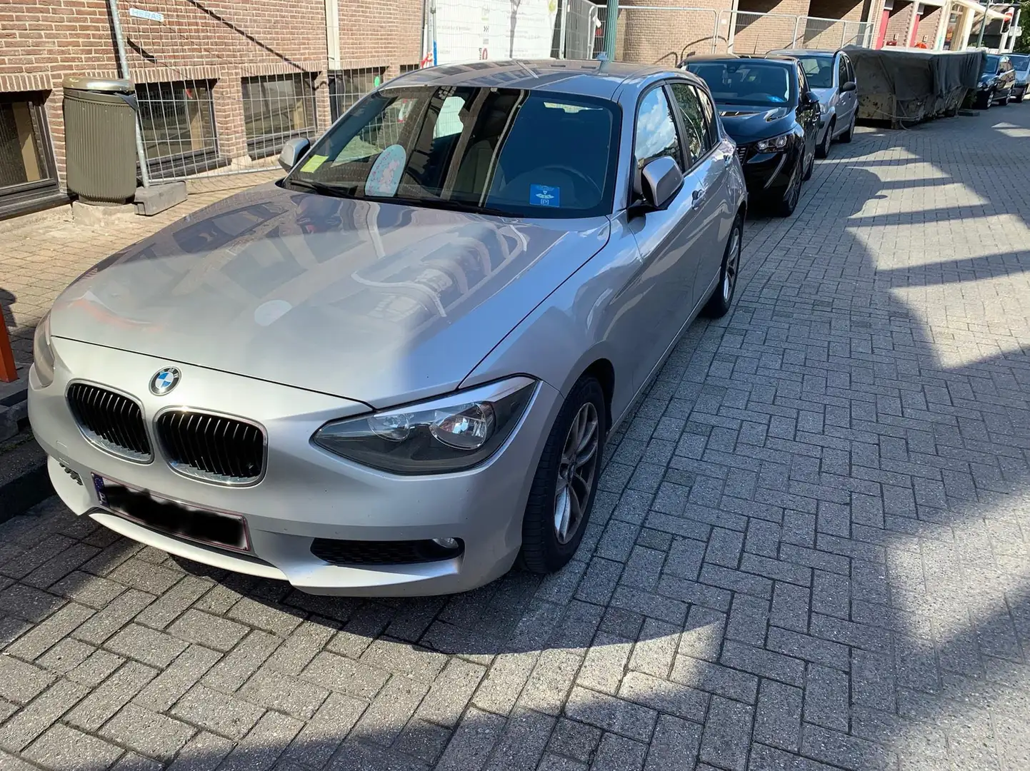 BMW 120 BMW 116d 2.0 in goede staat te koop ! Grijs - 1