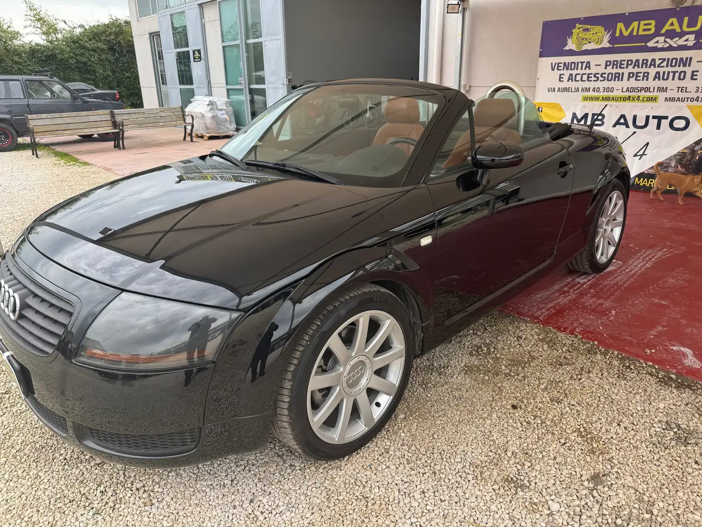 Audi TT Roadster 1.8 Turbo 180cv Schwarz - 1