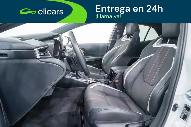 Toyota Corolla view 14