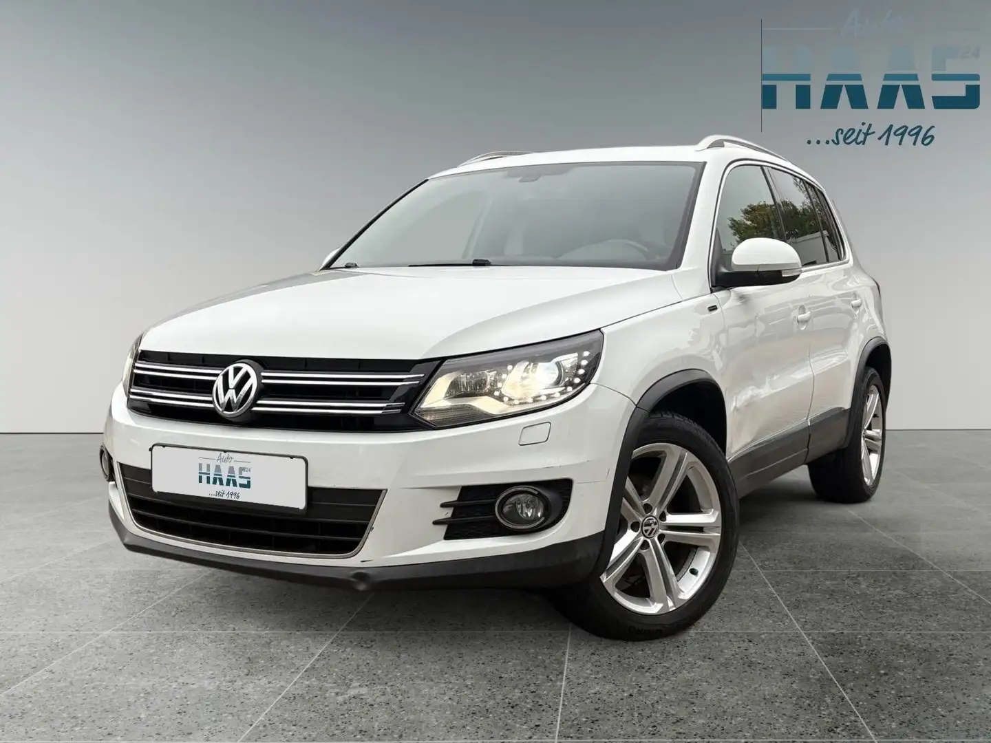 Volkswagen Tiguan Lounge Sport & Style 1. Hand Kamera Navi Blanc - 1