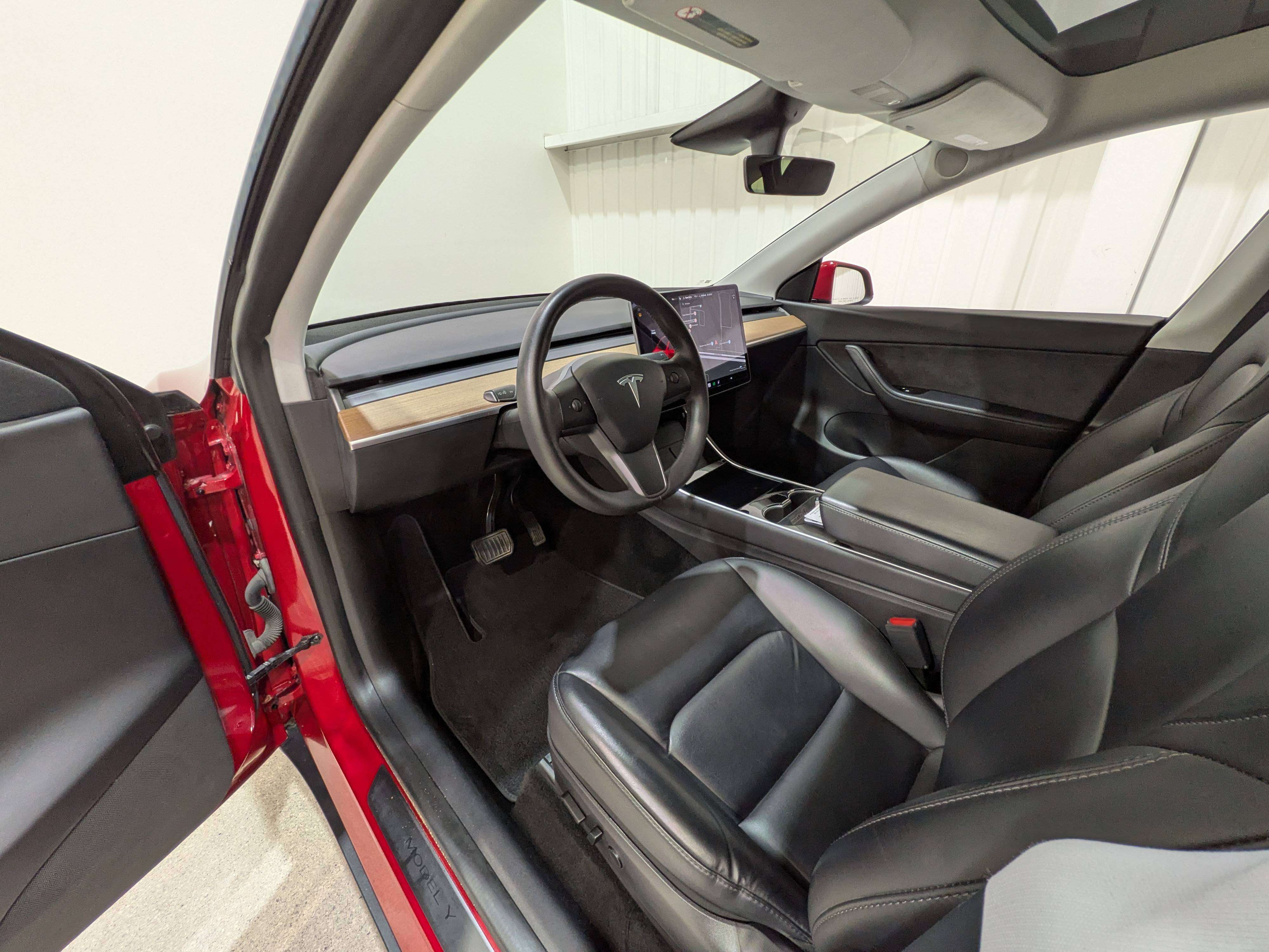 Tesla Model Y 2020