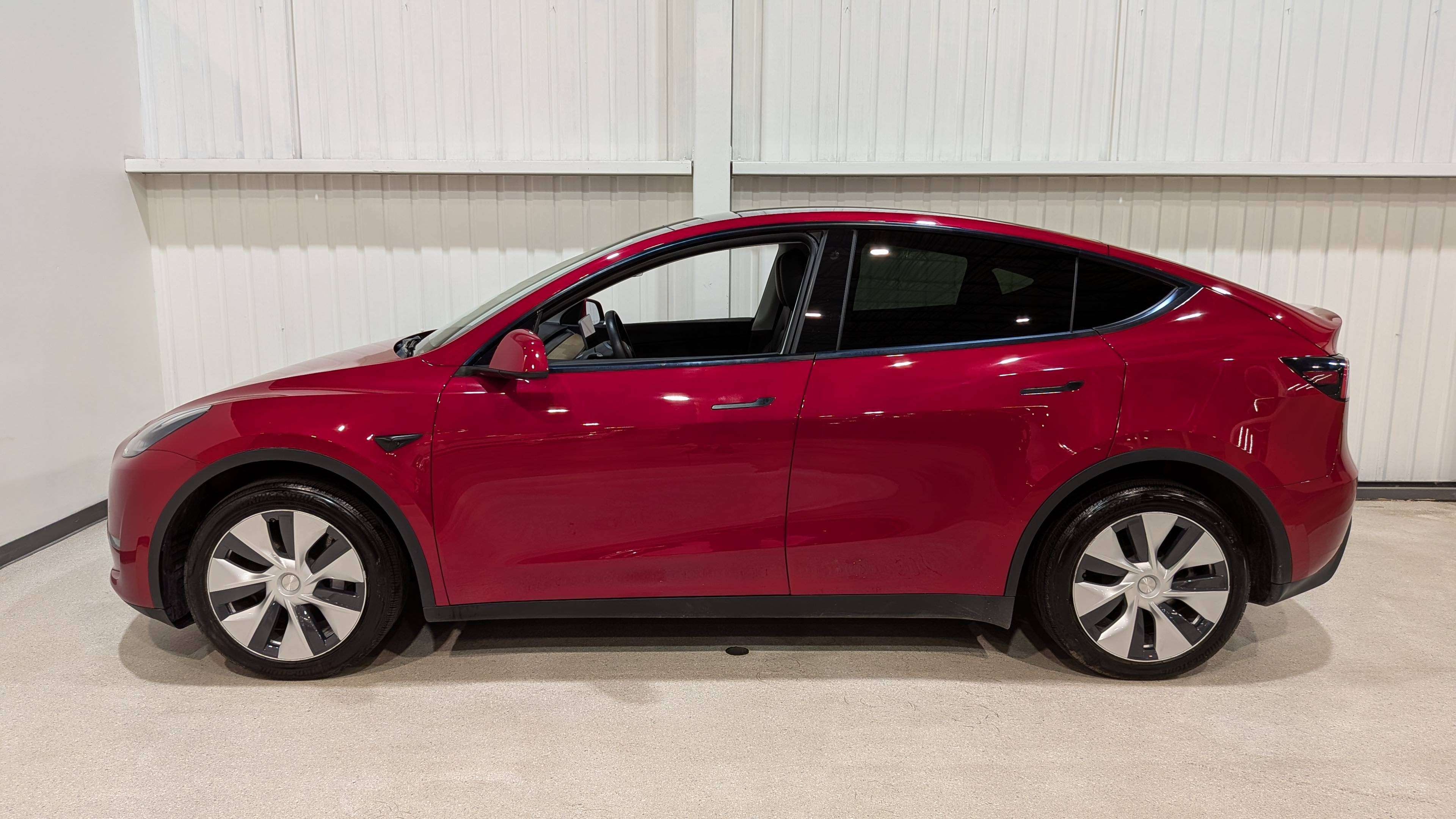 Tesla Model Y 2020