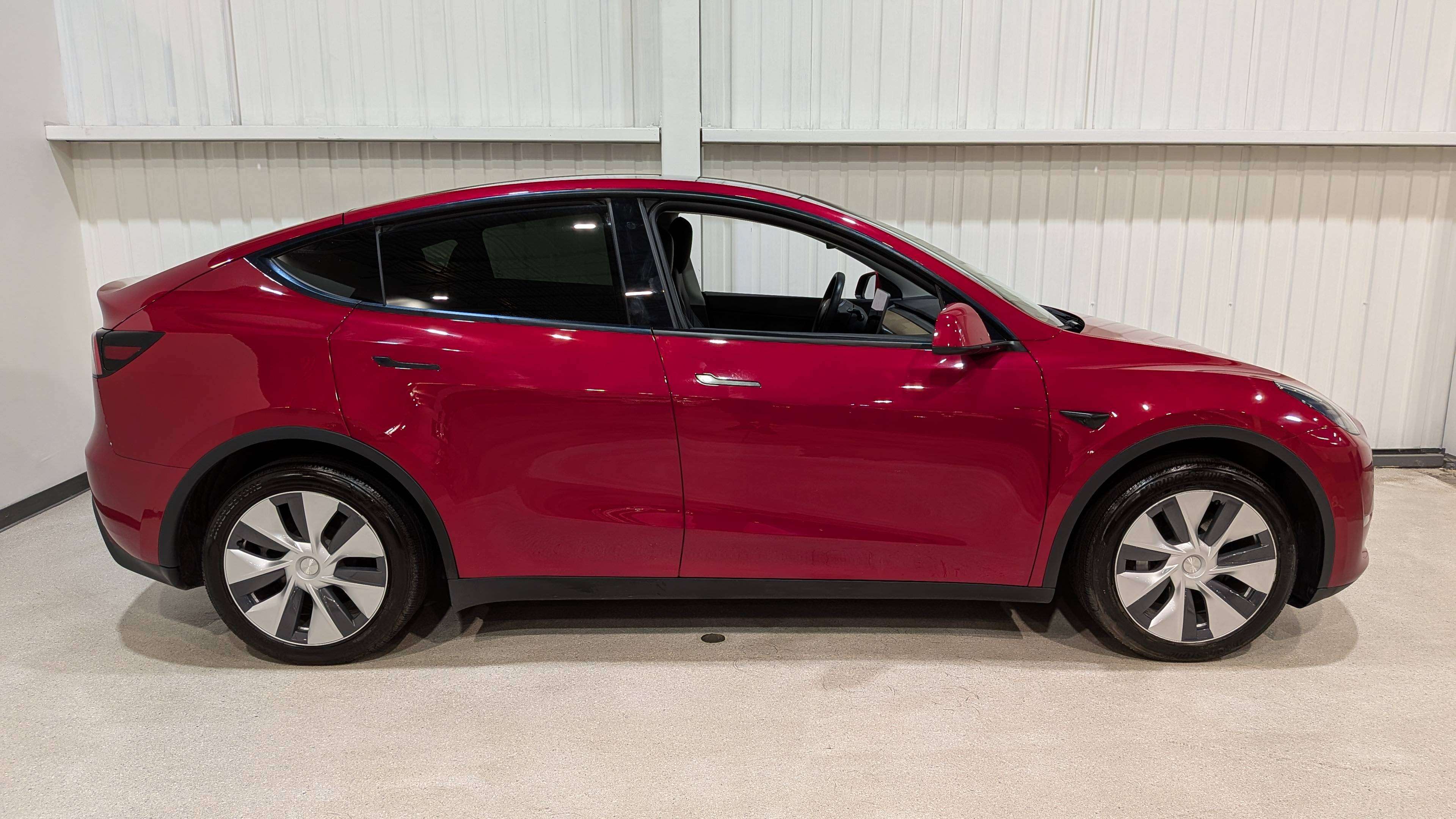 Tesla Model Y 2020