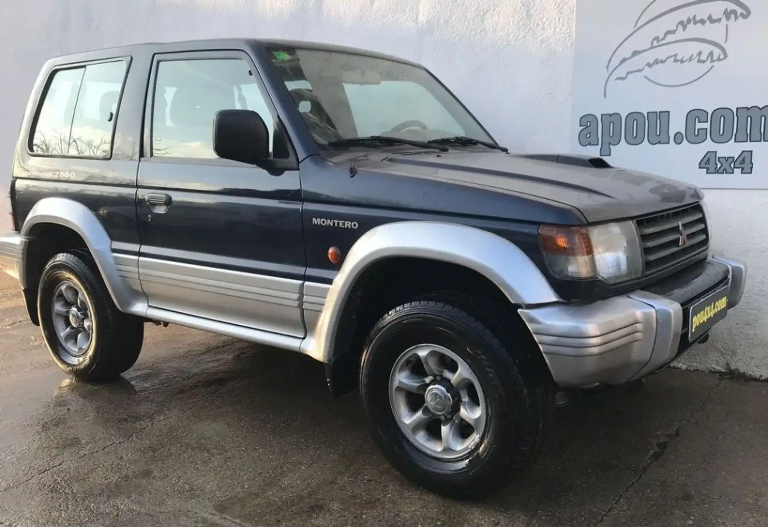 Mitsubishi Montero Corto 2.8 Tdi GLS Lujo Grijs - 2