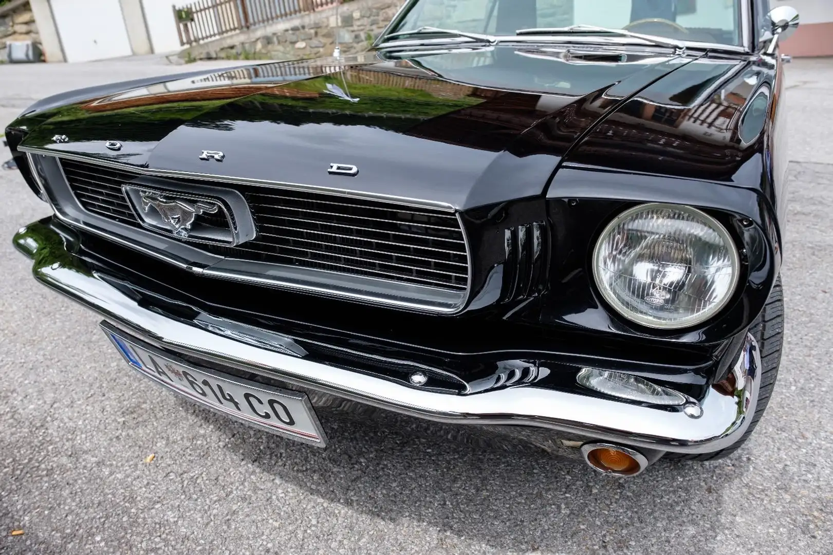 Ford Mustang 289, V8 - 1