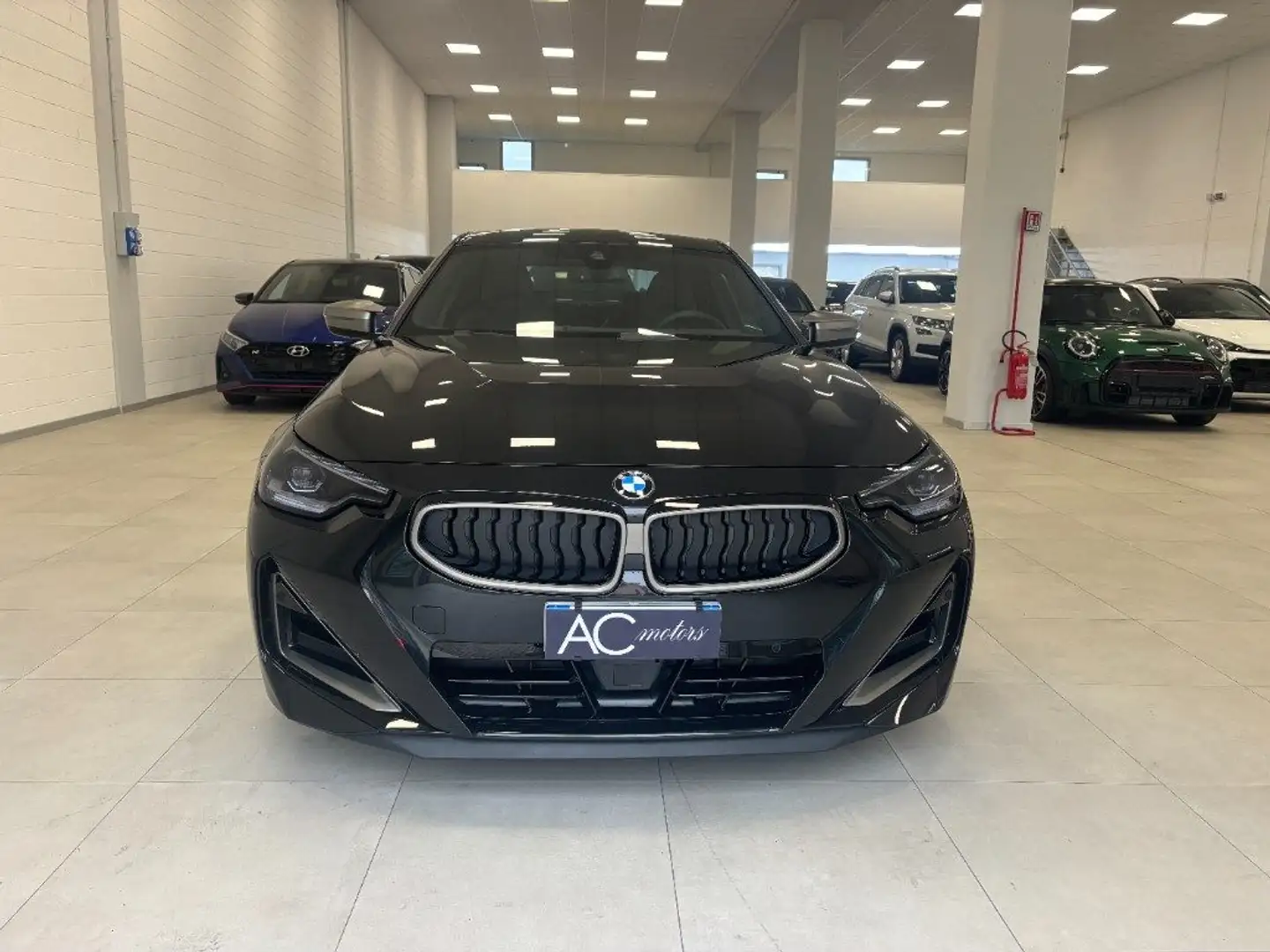 BMW 240 M 240i xDrive Noir - 1