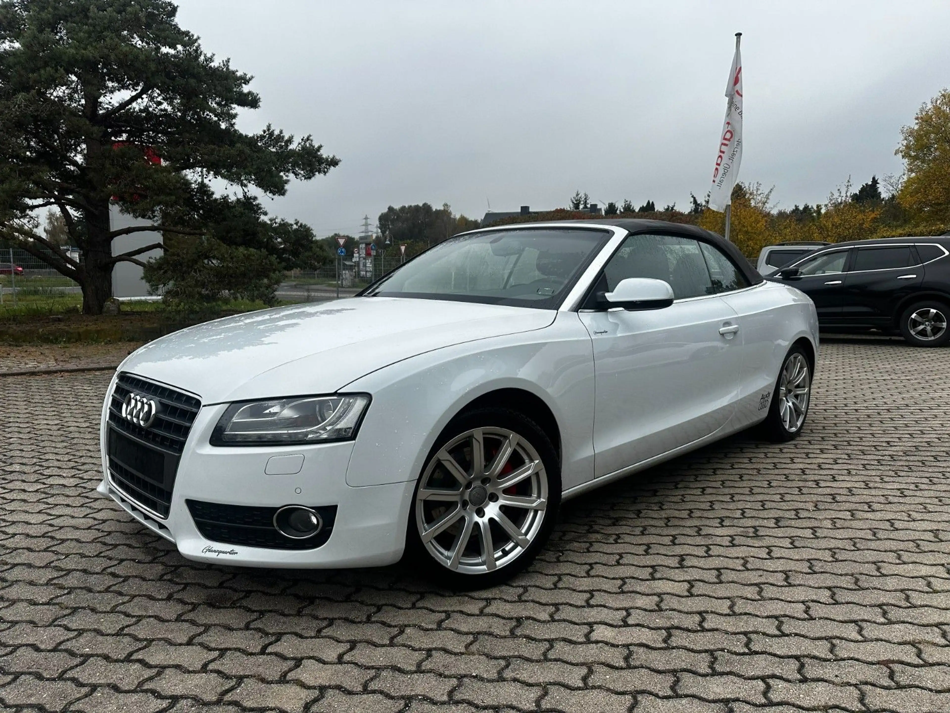 Audi A5 Cabriolet 2.0 TFSI Leder / Navi / Top Zustand