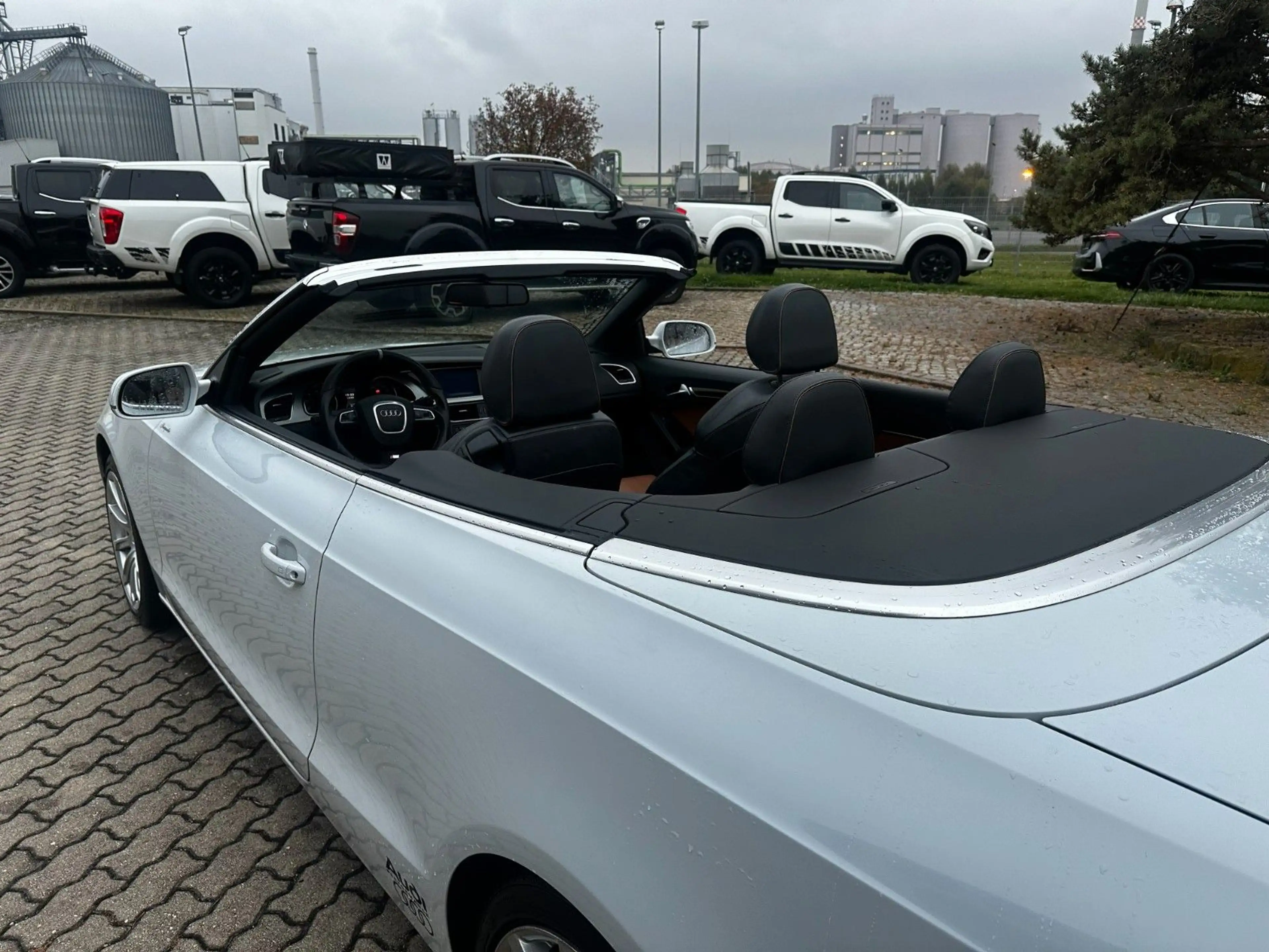 Audi A5 Cabriolet 2.0 TFSI Leder / Navi / Top Zustand — photo 5